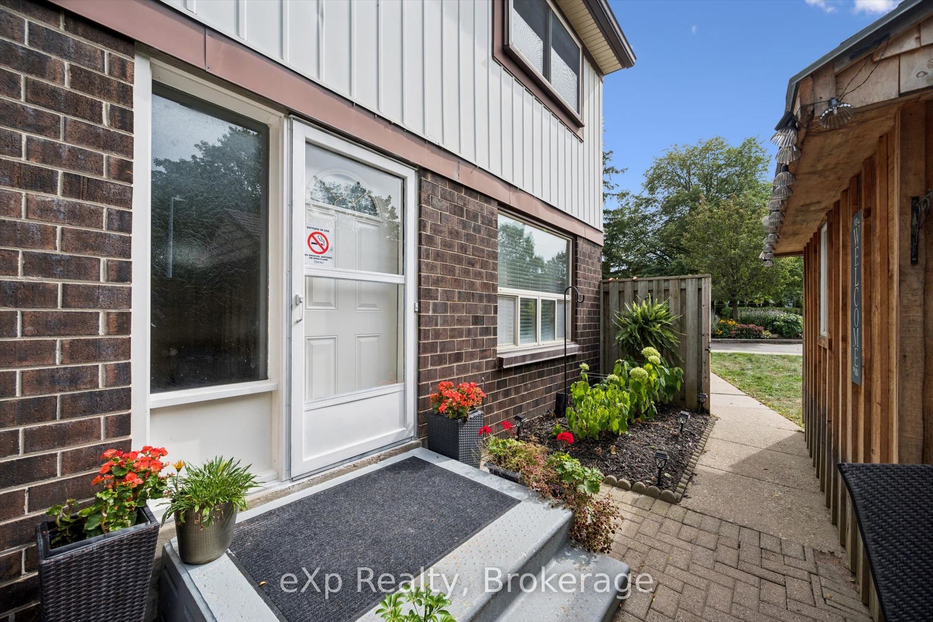 45 Marksam Road, #129, Guelph, Wellington ON N1H 6Y9 45 Marksam Road, #129, Guelph, Wellington ON N1H 6Y9