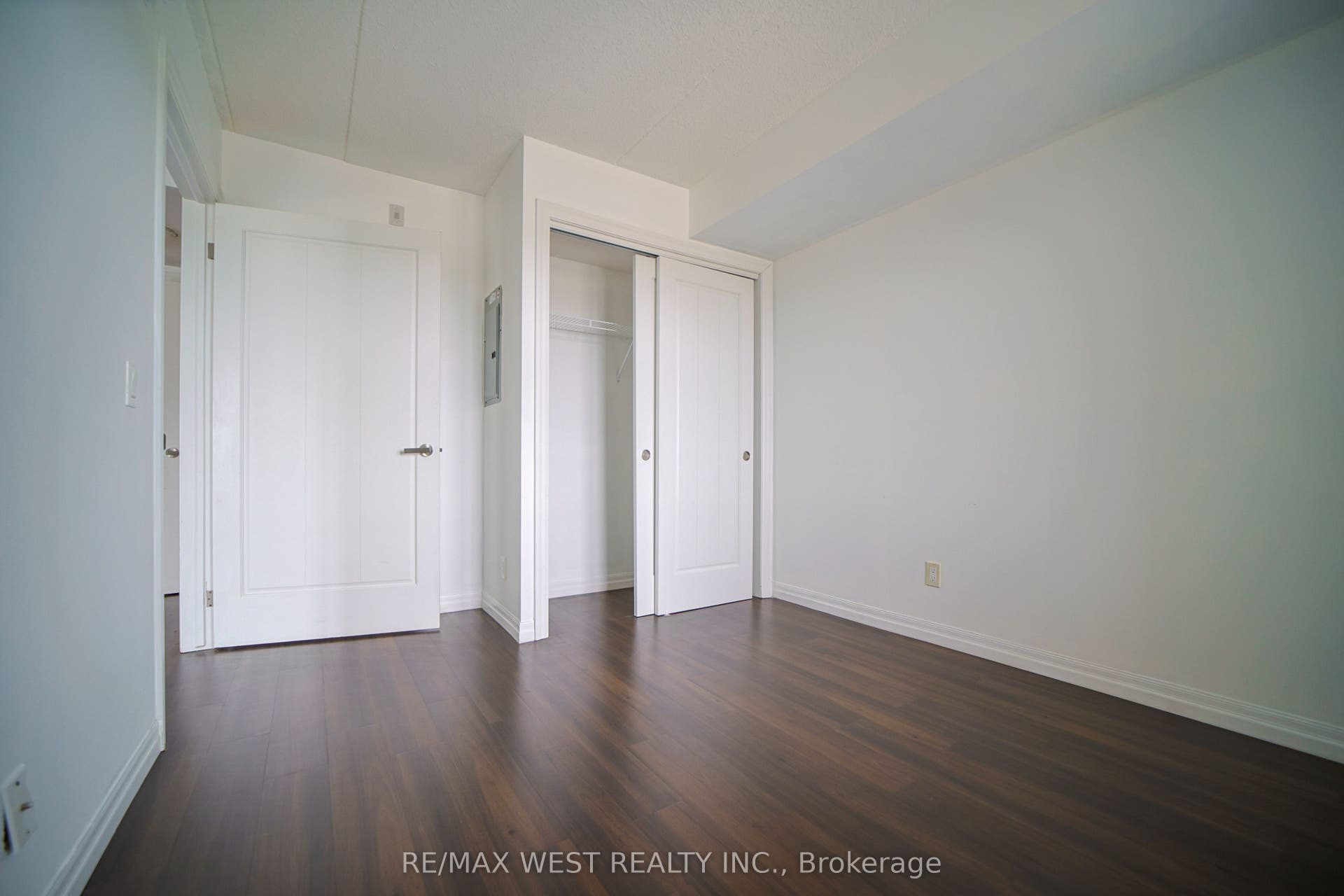 108 SUMMIT RIDGE Drive, Guelph, Wellington ON N1E 0P8 108 SUMMIT RIDGE Drive, Guelph, Wellington ON N1E 0P8