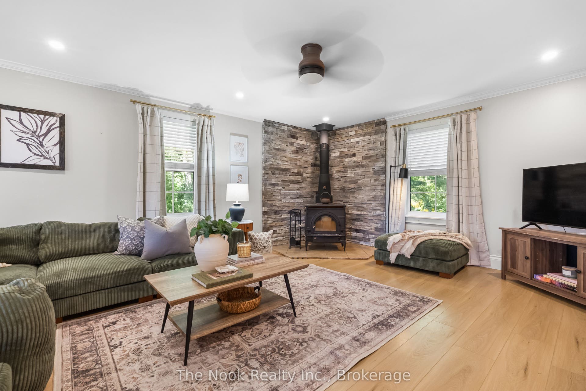 4200 Rice Lake Drive S, Hamilton Township, Northumberland ON L1A 3V6