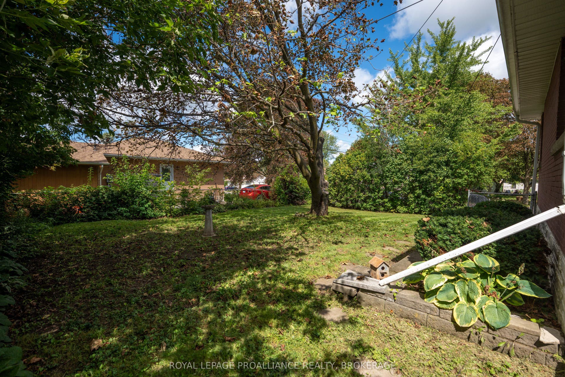 302 Arrowhead Place, Kingston, Frontenac ON K7M 3L3 302 Arrowhead Place, Kingston, Frontenac ON K7M 3L3