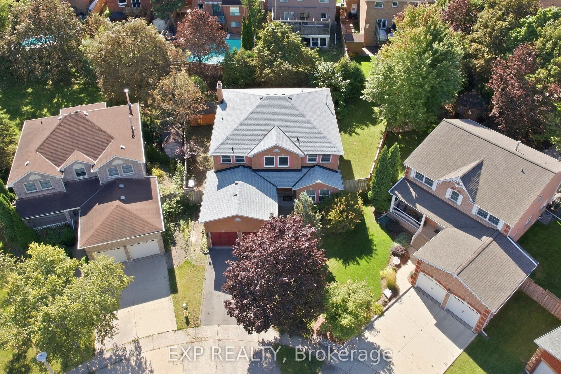 28 Hurlbut Place, Cambridge, Waterloo ON N1T 1L6 28 Hurlbut Place, Cambridge, Waterloo ON N1T 1L6