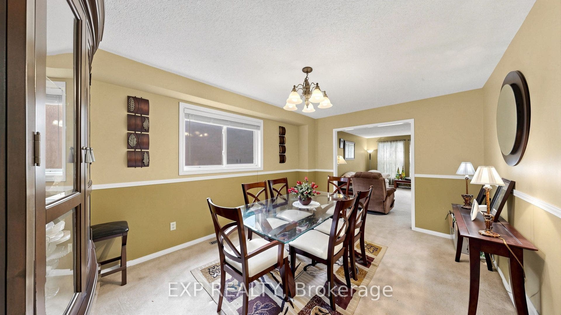 28 Hurlbut Place, Cambridge, Waterloo ON N1T 1L6 28 Hurlbut Place, Cambridge, Waterloo ON N1T 1L6