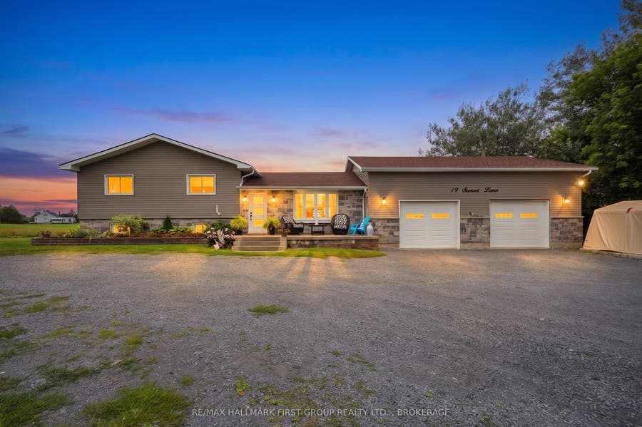 Property photo for 19 Sunset Lane, Kingston, Frontenac ON