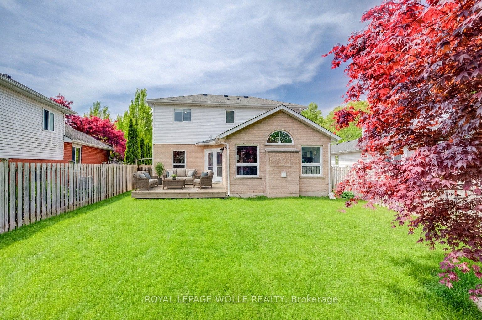 464 Northlake Drive, Waterloo, Waterloo ON N2V 2A4 464 Northlake Drive, Waterloo, Waterloo ON N2V 2A4