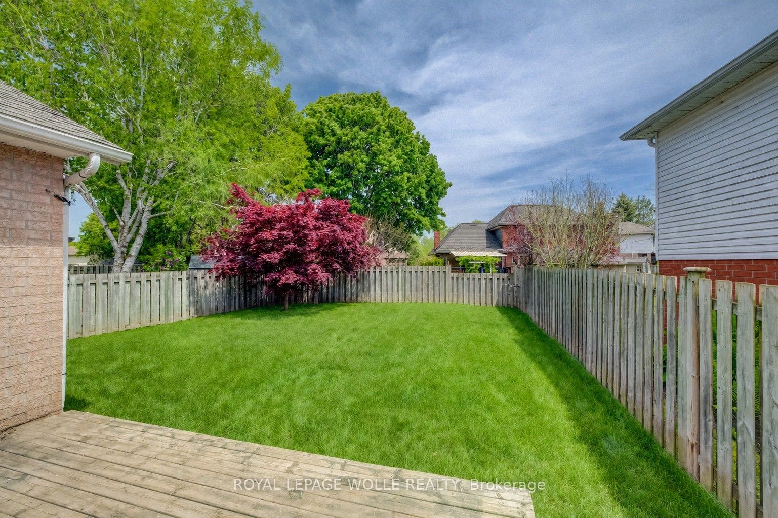 464 Northlake Drive, Waterloo, Waterloo ON N2V 2A4 464 Northlake Drive, Waterloo, Waterloo ON N2V 2A4