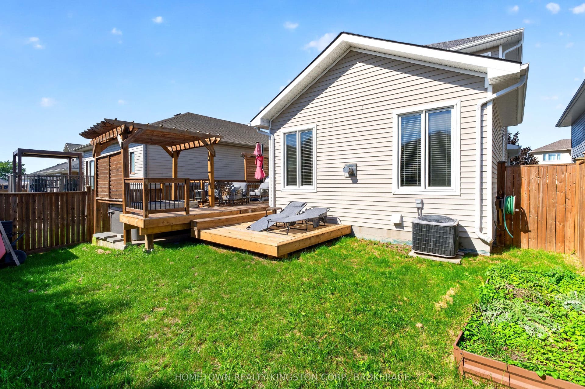 1505 Clover Street, Kingston, Frontenac ON K7P 0N1
