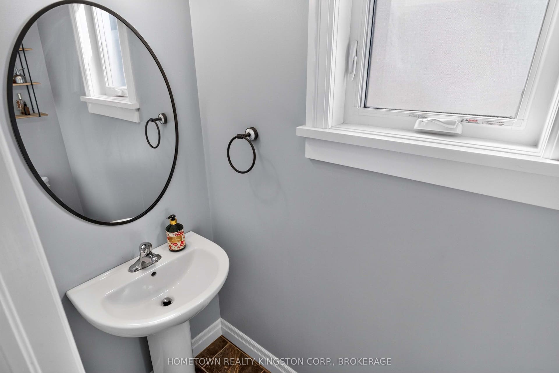 1505 Clover Street, Kingston, Frontenac ON K7P 0N1