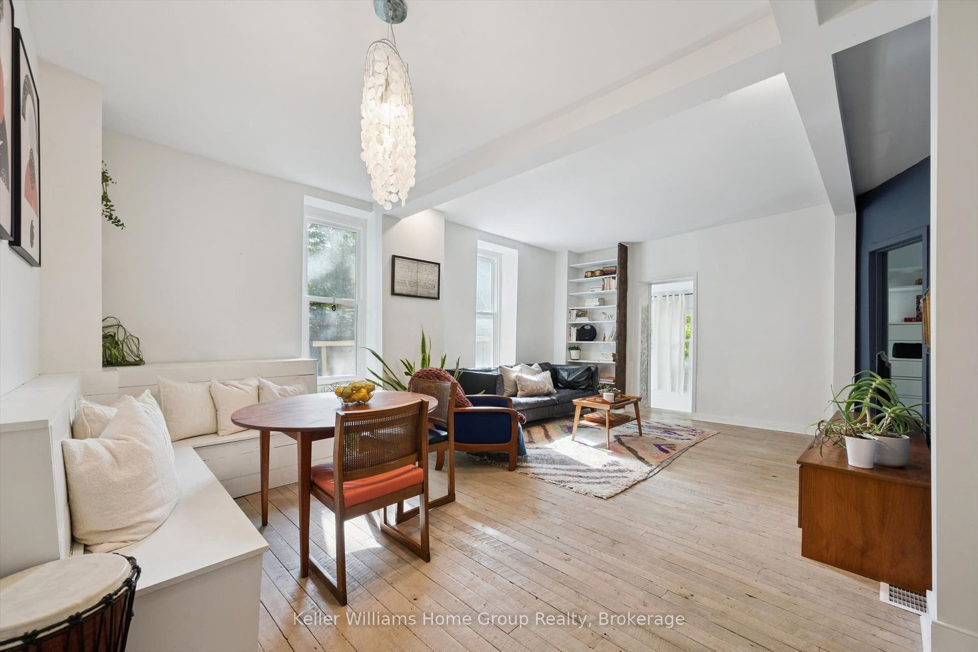 37 Arthur Street N, Guelph, Wellington ON N1E 4T7
