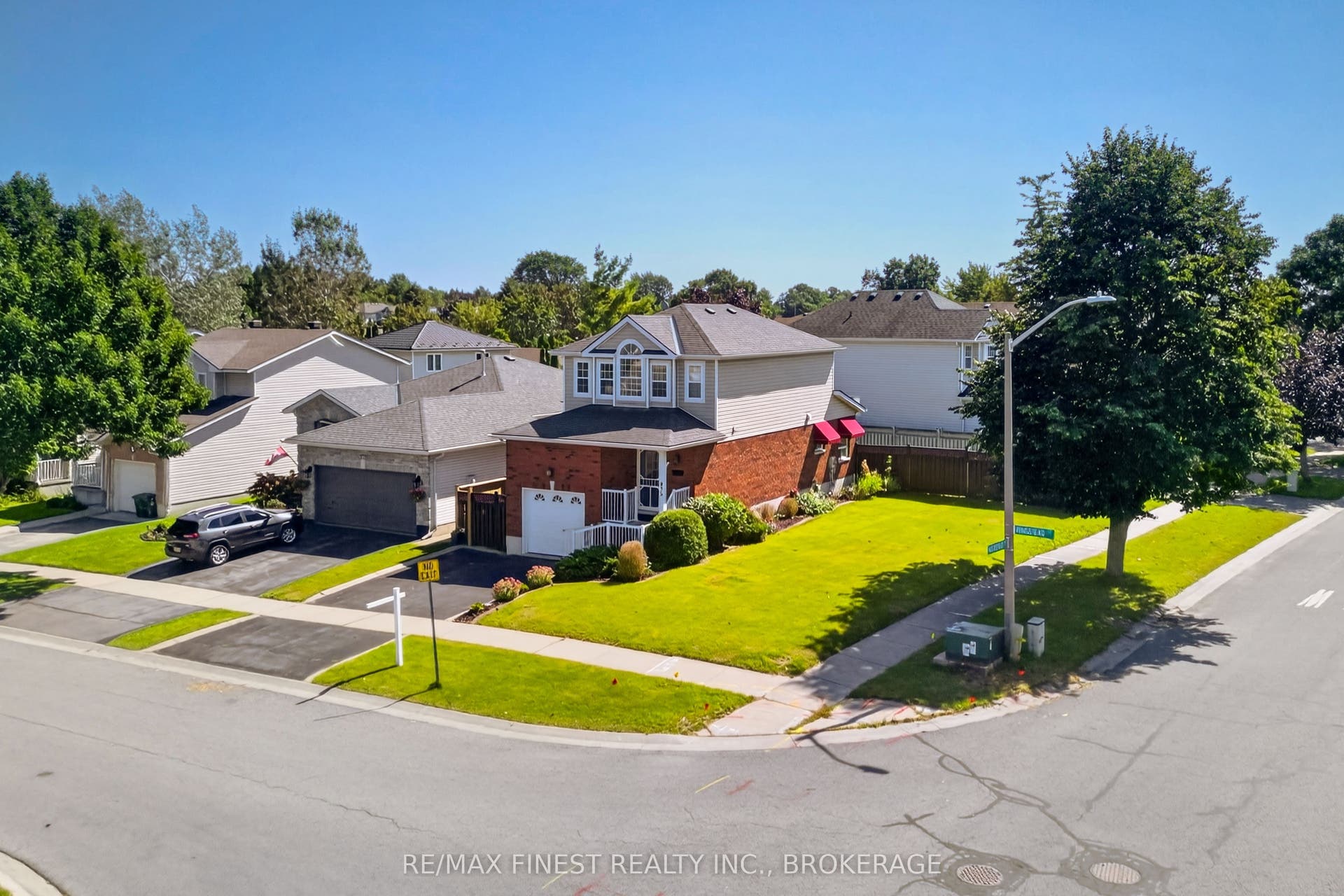 975 Ringstead Street, Kingston, Frontenac ON K7M 8V2 975 Ringstead Street, Kingston, Frontenac ON K7M 8V2