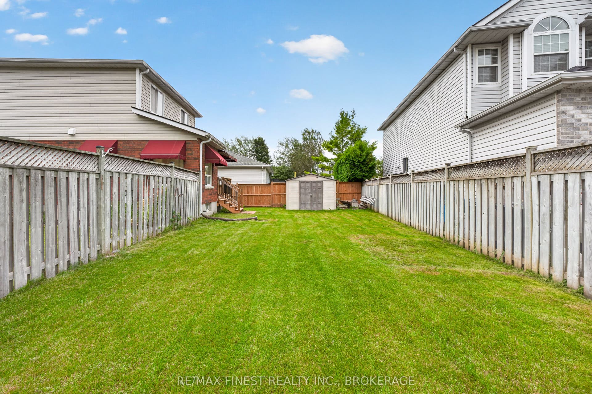 975 Ringstead Street, Kingston, Frontenac ON K7M 8V2 975 Ringstead Street, Kingston, Frontenac ON K7M 8V2