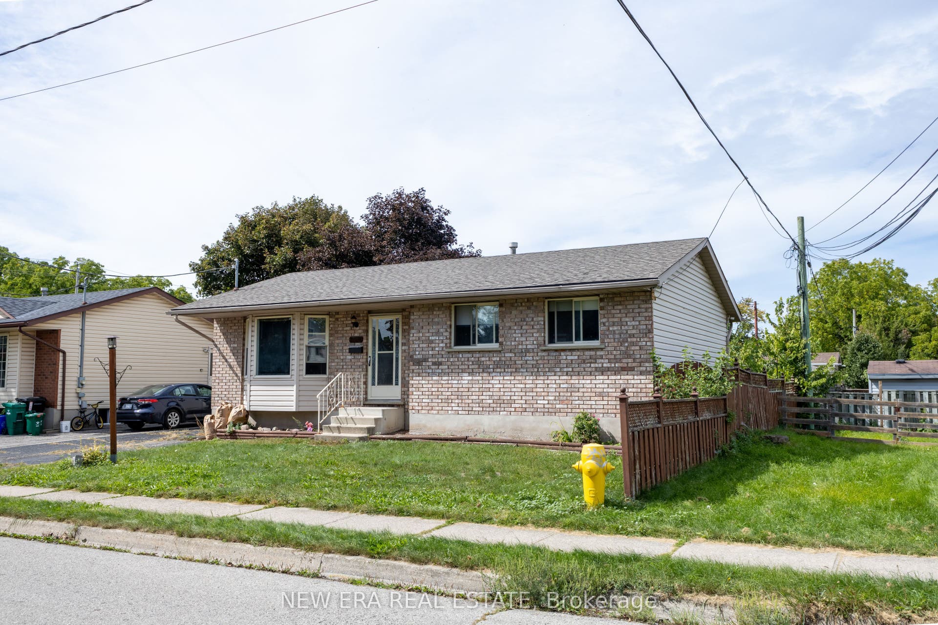 120 Union Street S, Cambridge, Waterloo ON N3H 2H1 120 Union Street S, Cambridge, Waterloo ON N3H 2H1