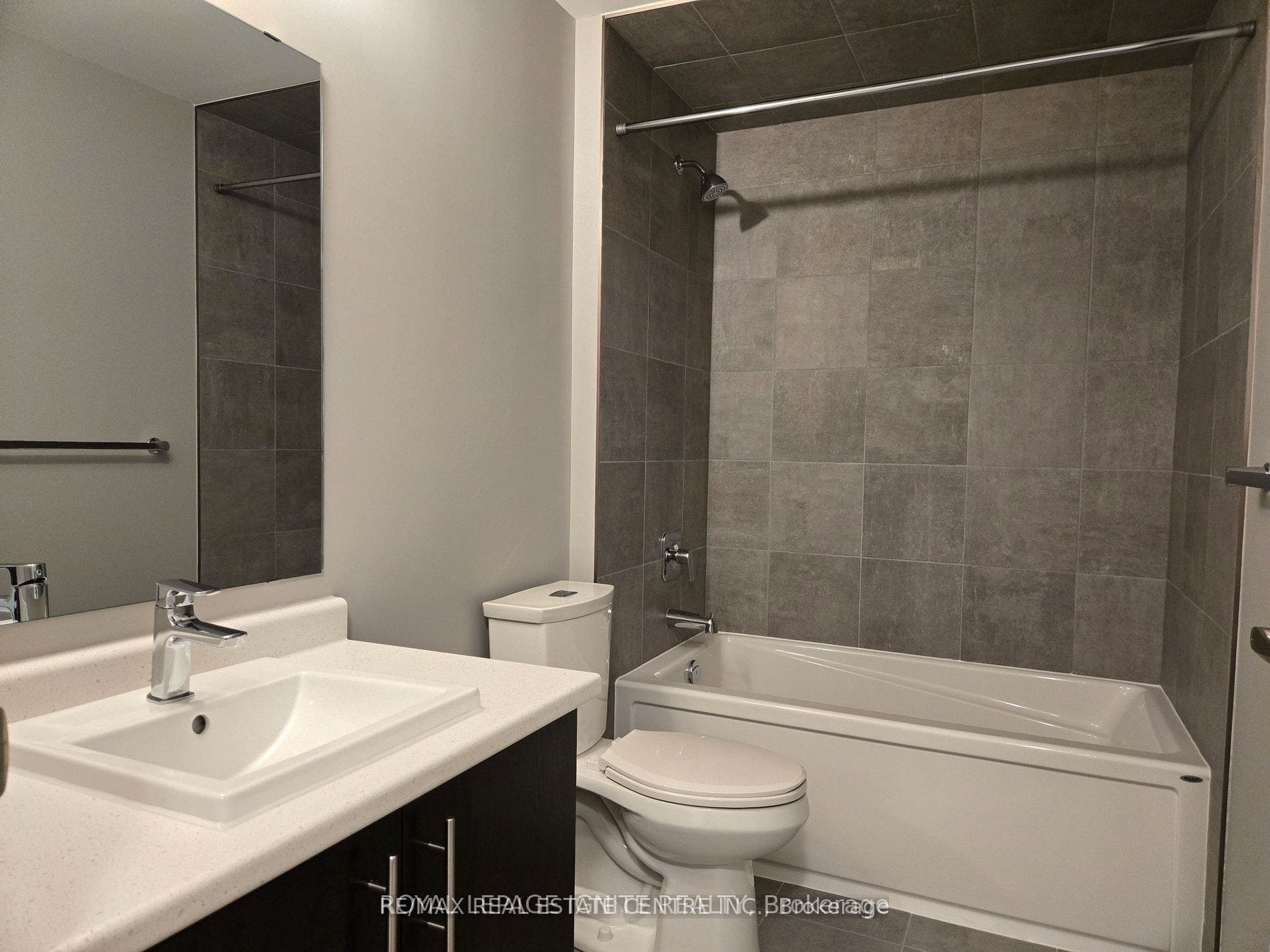 93 Arthur Street S, #810, Guelph, Wellington ON N1E 0S6