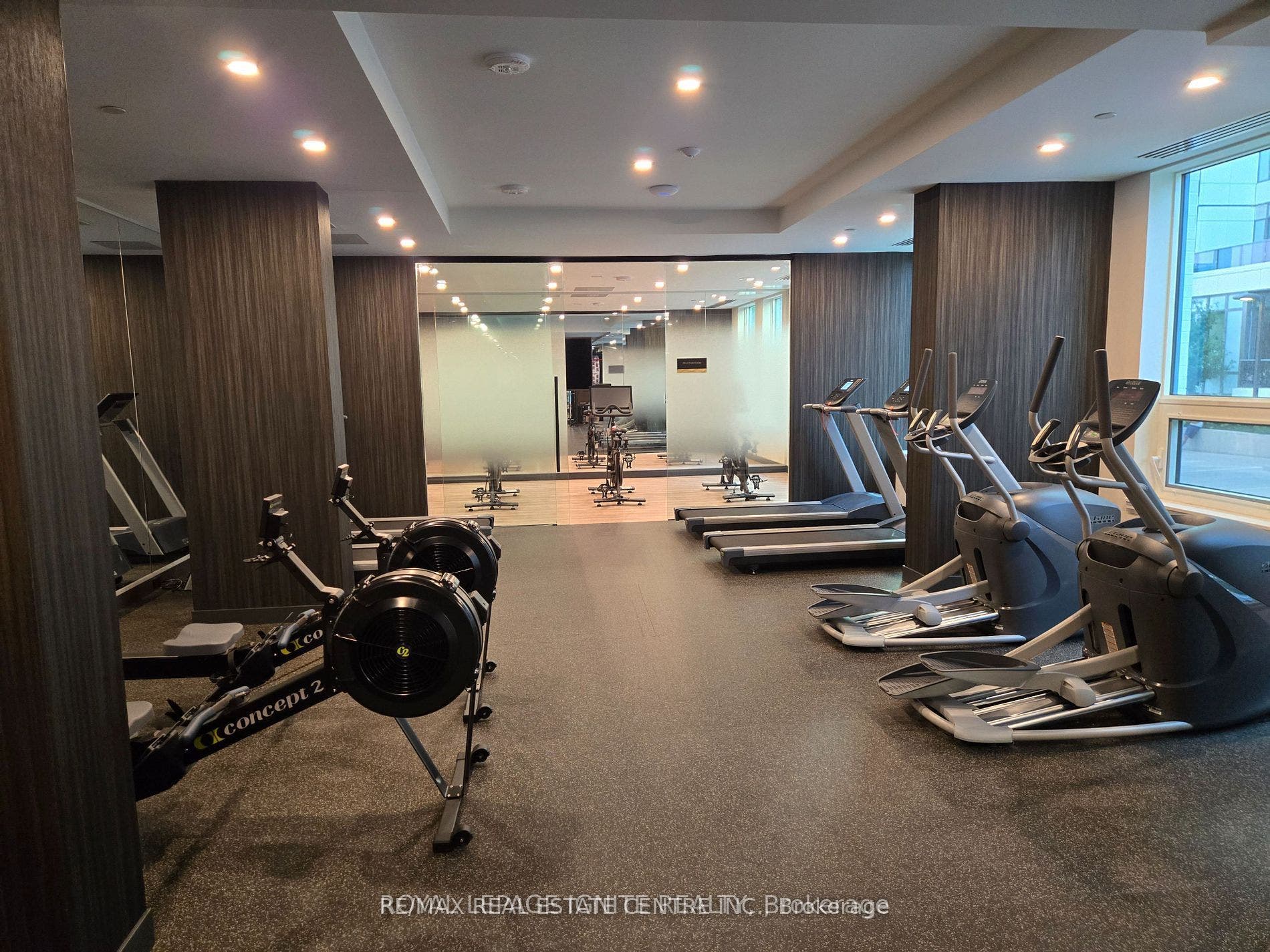 93 Arthur Street S, #810, Guelph, Wellington ON N1E 0S6