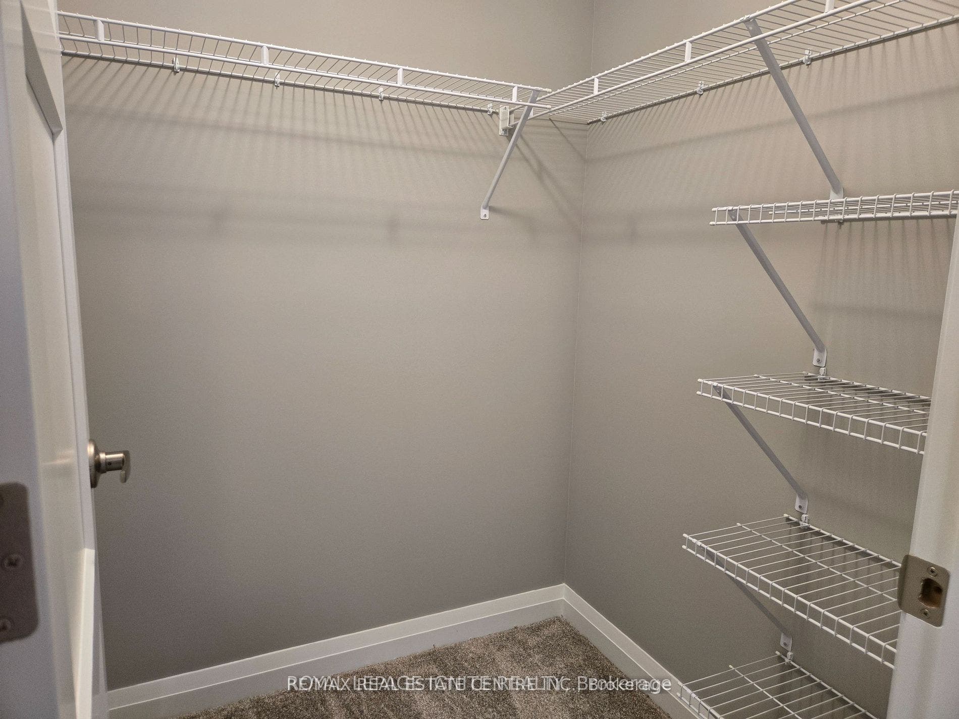 93 Arthur Street S, #810, Guelph, Wellington ON N1E 0S6