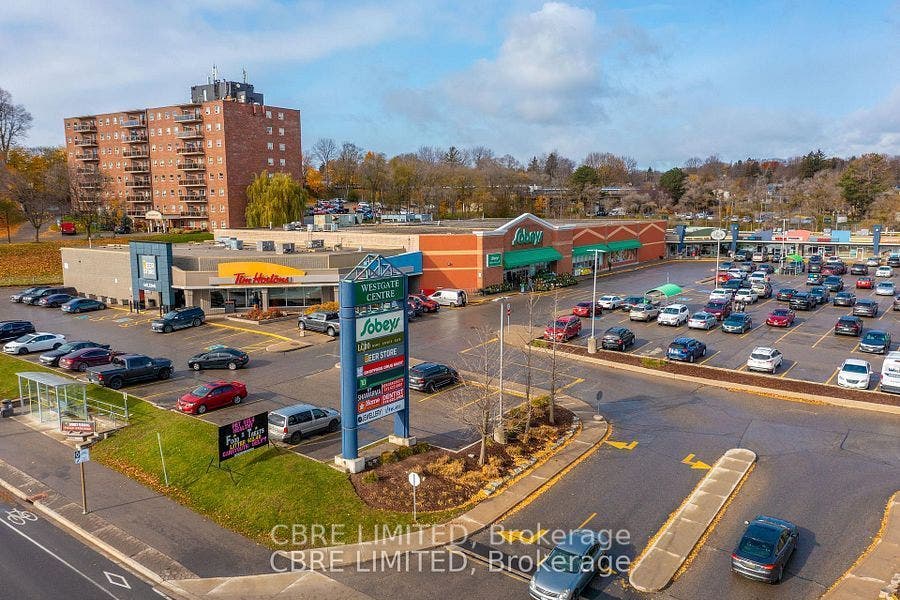 130 Cedar Street, #52B, Cambridge, Waterloo ON N1S 1W4 130 Cedar Street, #52B, Cambridge, Waterloo ON N1S 1W4