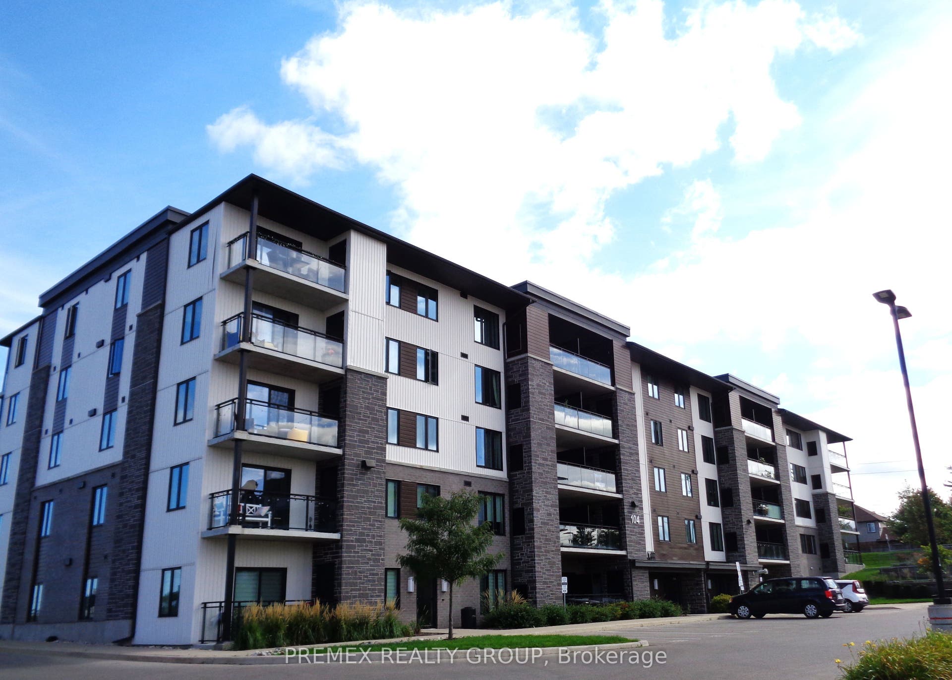 104 Summit Ridge Drive, #101, Guelph, Wellington ON N1E 0R5 104 Summit Ridge Drive, #101, Guelph, Wellington ON N1E 0R5