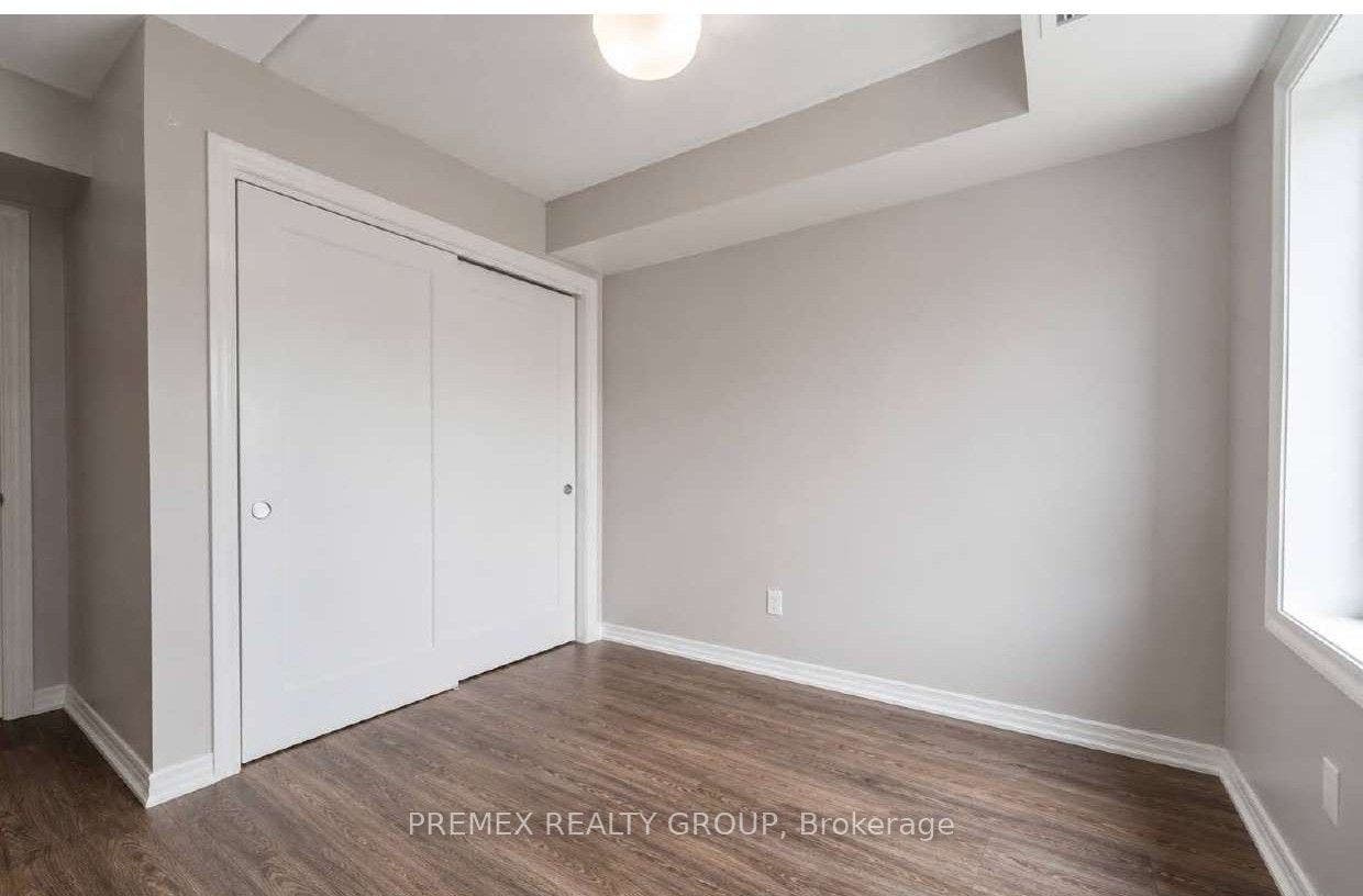 104 Summit Ridge Drive, #101, Guelph, Wellington ON N1E 0R5 104 Summit Ridge Drive, #101, Guelph, Wellington ON N1E 0R5
