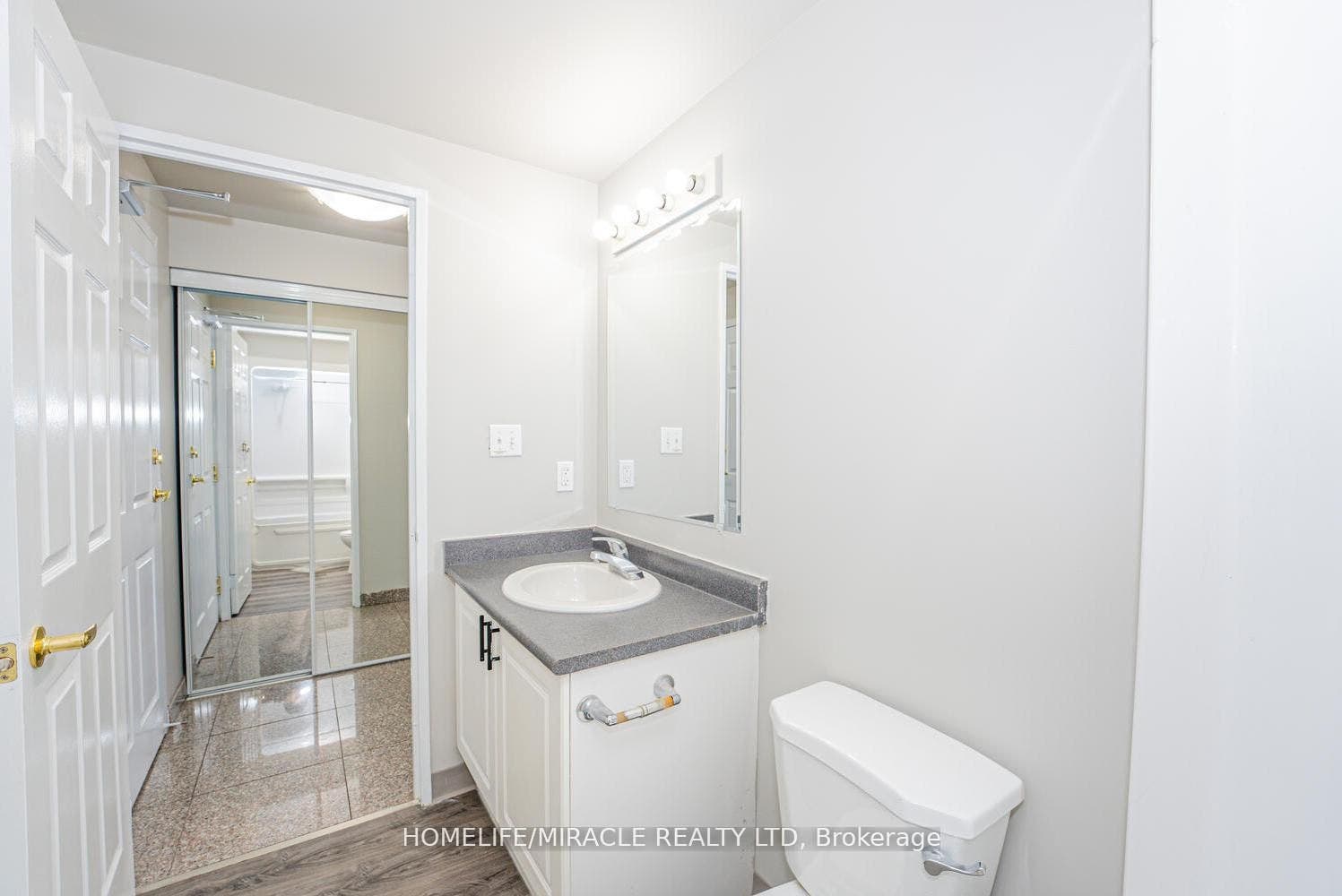 274 Erb Street W, #610, Waterloo, Waterloo ON N2L 1W2 274 Erb Street W, #610, Waterloo, Waterloo ON N2L 1W2
