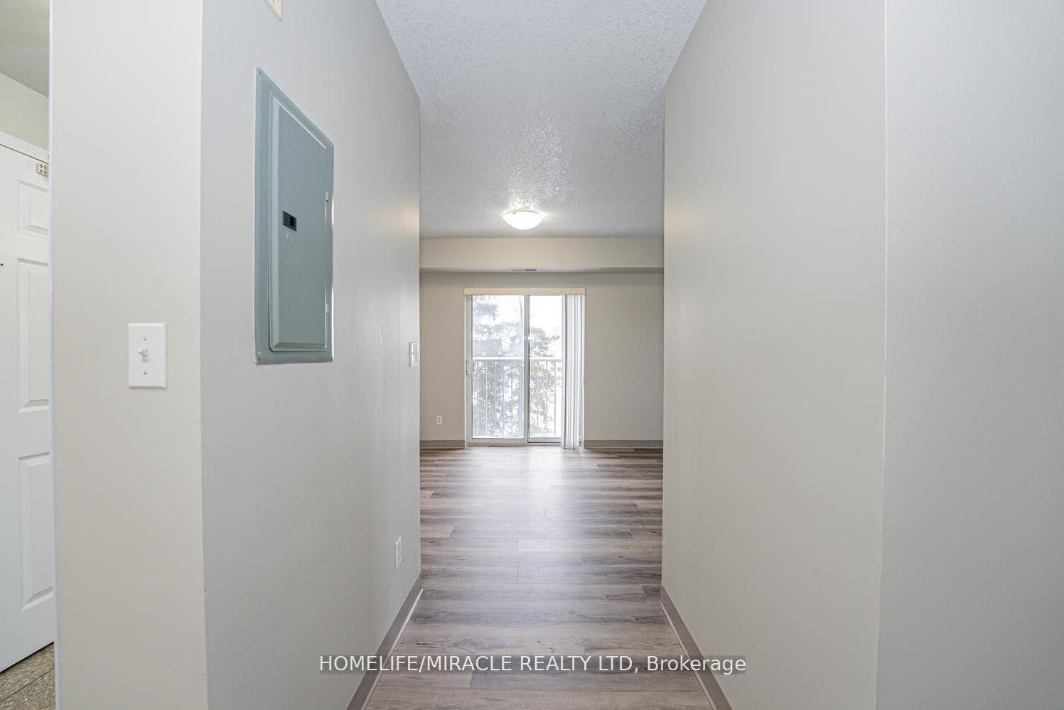 274 Erb Street W, #610, Waterloo, Waterloo ON N2L 1W2 274 Erb Street W, #610, Waterloo, Waterloo ON N2L 1W2