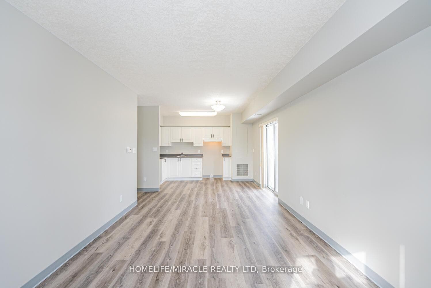 274 Erb Street W, #610, Waterloo, Waterloo ON N2L 1W2 274 Erb Street W, #610, Waterloo, Waterloo ON N2L 1W2