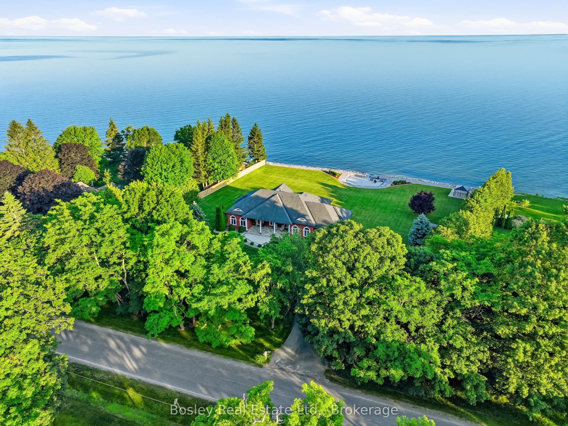 353 Lakeshore Road, Alnwick/Haldimand, Northumberland ON K9A 4J8 353 Lakeshore Road, Alnwick/Haldimand, Northumberland ON K9A 4J8