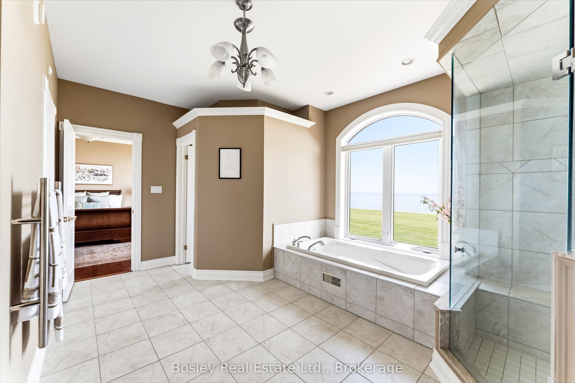 353 Lakeshore Road, Alnwick/Haldimand, Northumberland ON K9A 4J8 353 Lakeshore Road, Alnwick/Haldimand, Northumberland ON K9A 4J8