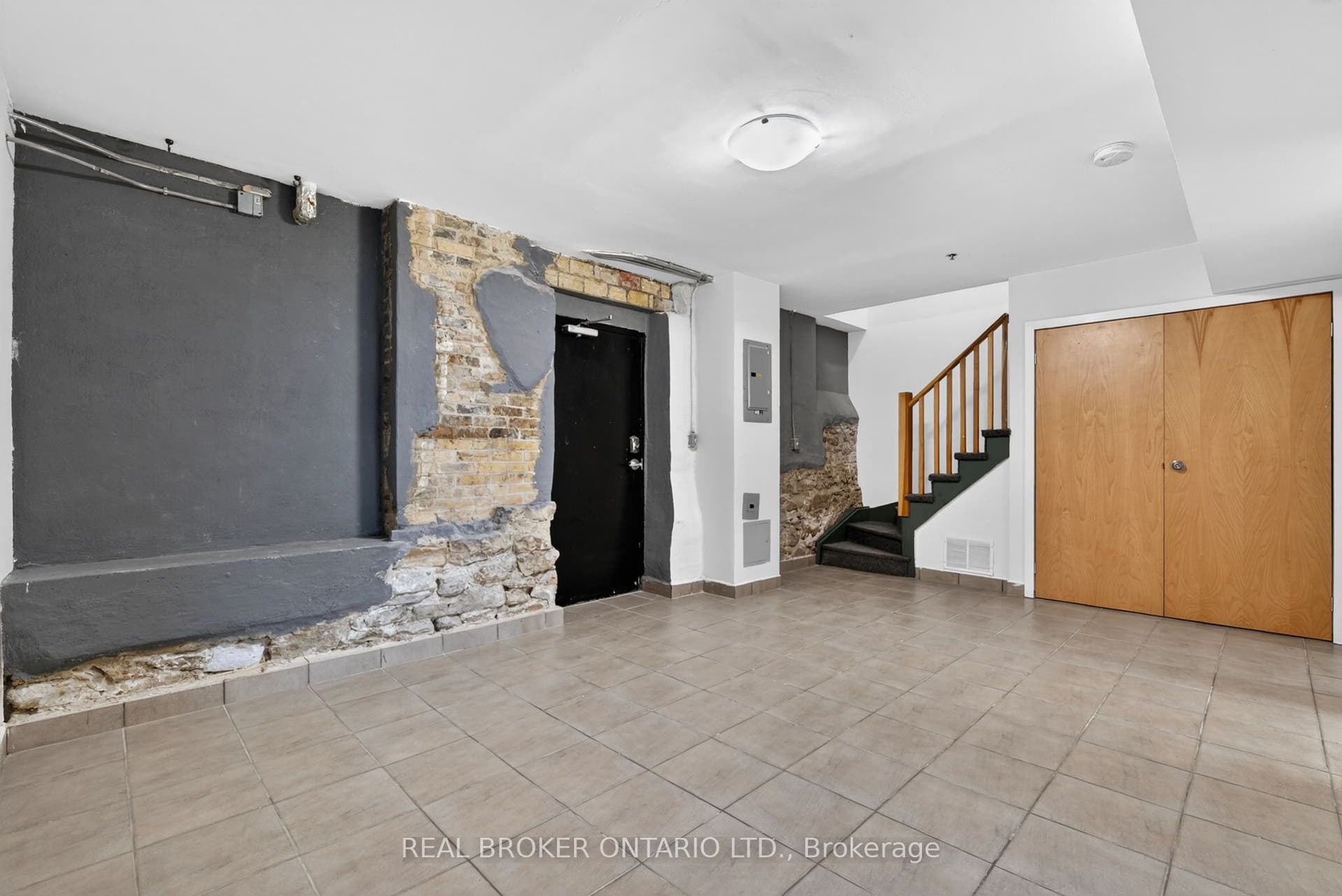 12 Bridgeport Road E, #9, Waterloo, Waterloo, Waterloo ON N2J 2J3 12 Bridgeport Road E, #9, Waterloo, Waterloo, Waterloo ON N2J 2J3