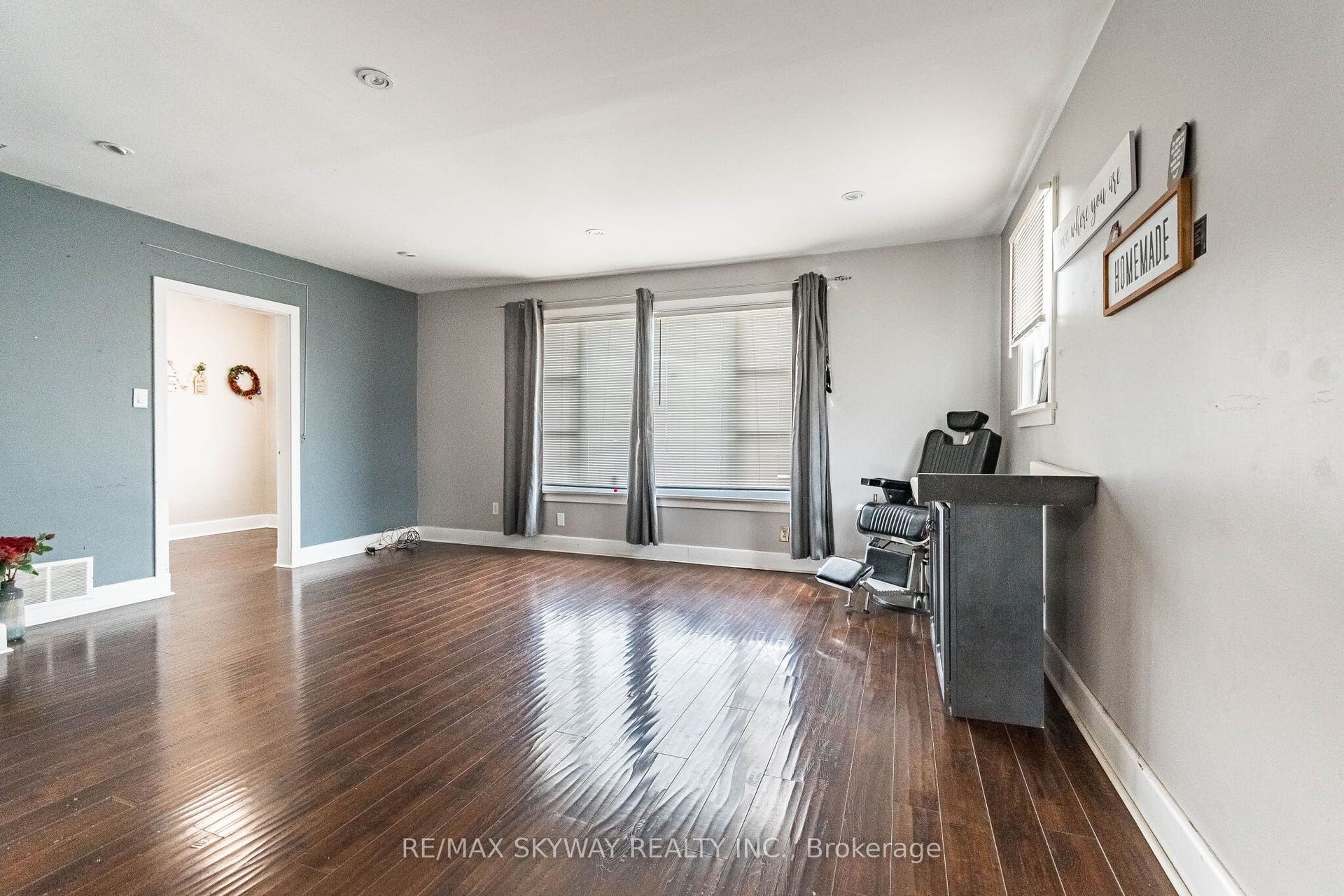 1230 Duke Street, Cambridge, Waterloo ON N3H 3V7