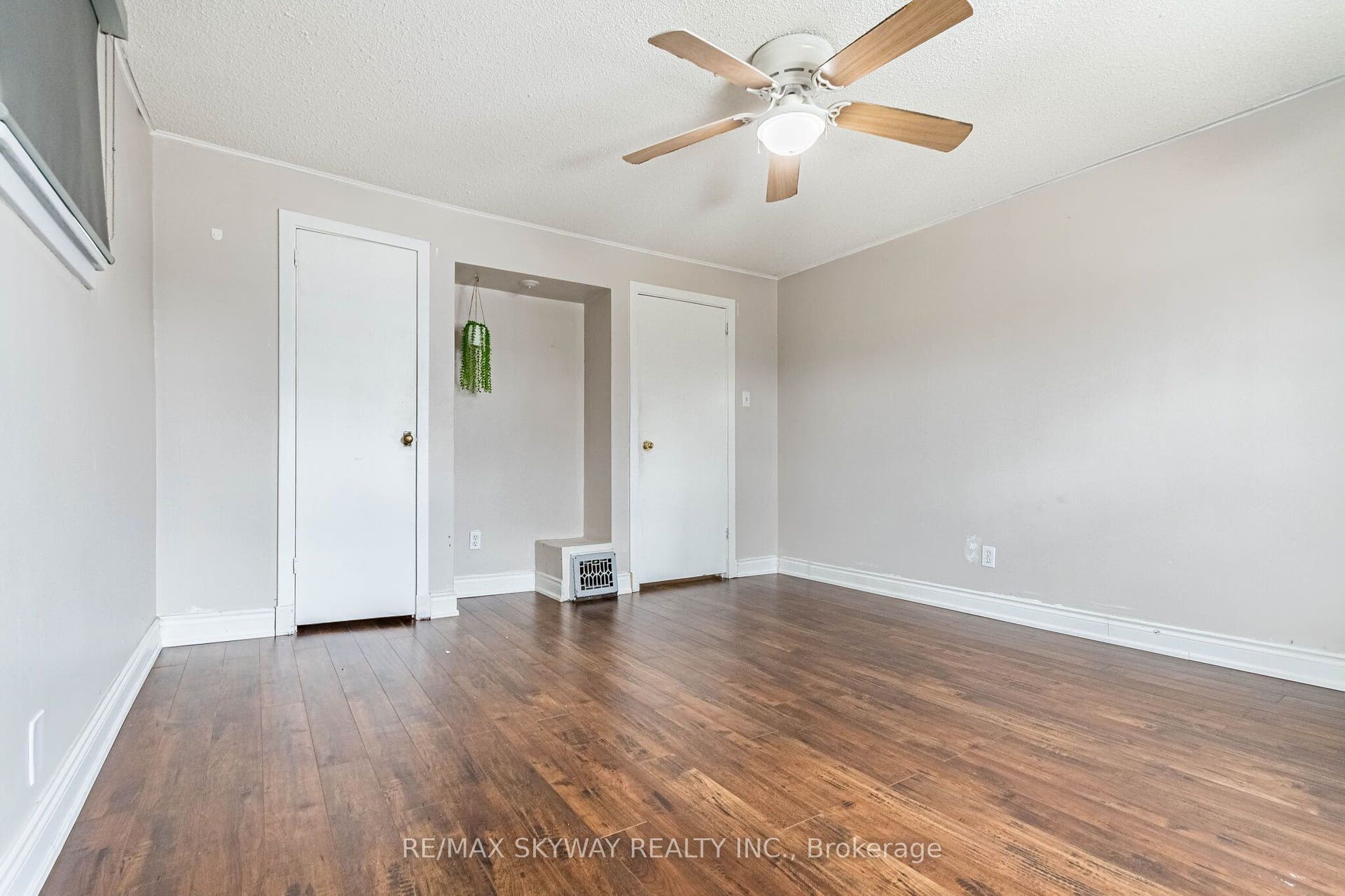 1230 Duke Street, Cambridge, Waterloo ON N3H 3V7
