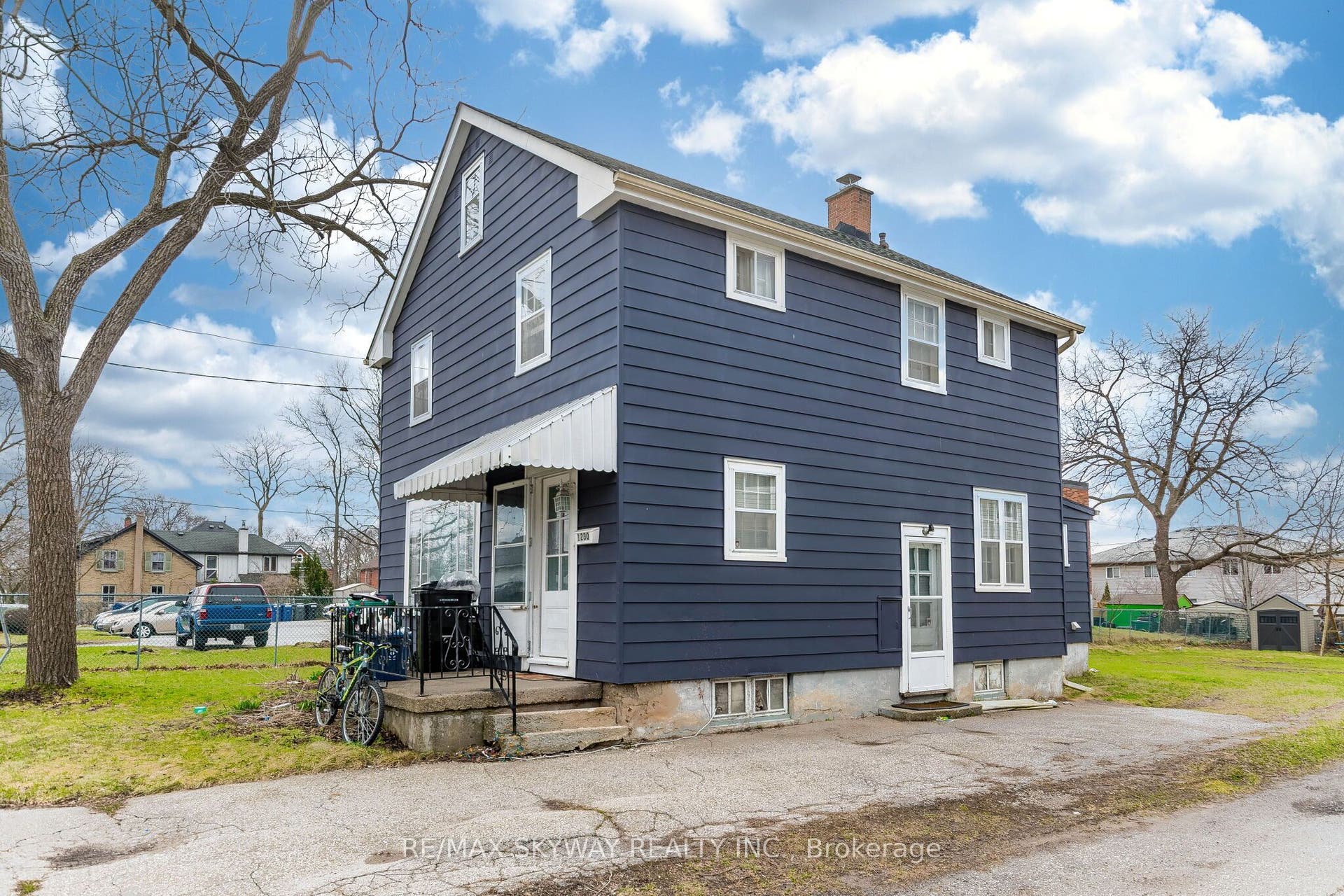 1230 Duke Street, Cambridge, Waterloo ON N3H 3V7