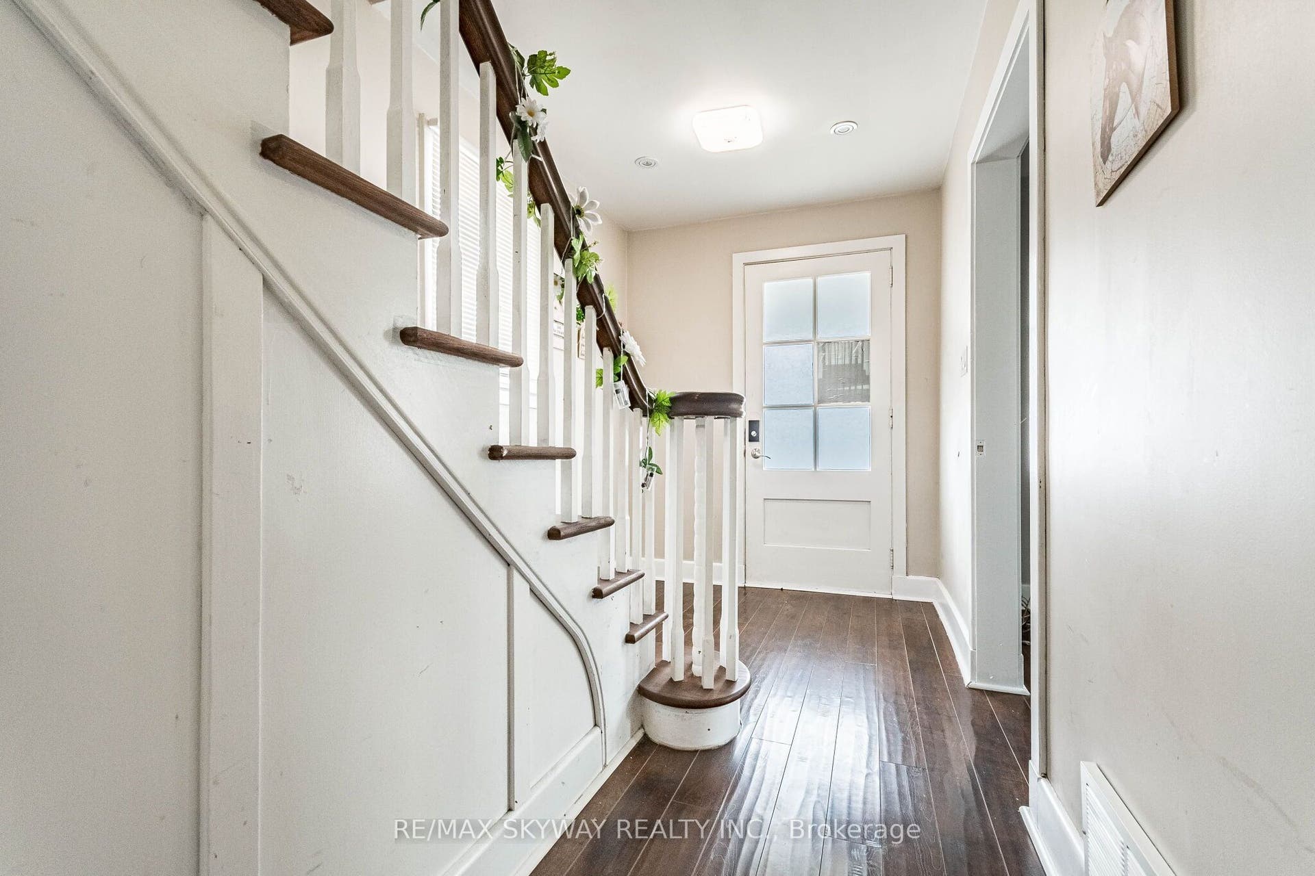 1230 Duke Street, Cambridge, Waterloo ON N3H 3V7