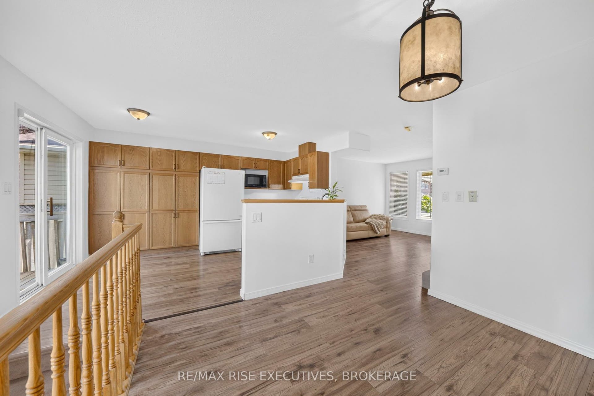 254 Ellesmeer Avenue, Kingston, Frontenac ON K7P 3C6
