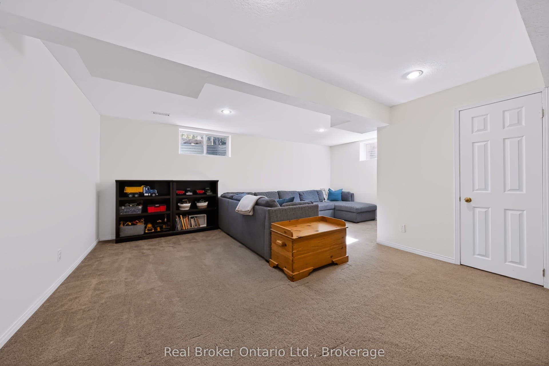 91 York Street E, Centre Wellington, Wellington ON N0B 1S0 91 York Street E, Centre Wellington, Wellington ON N0B 1S0