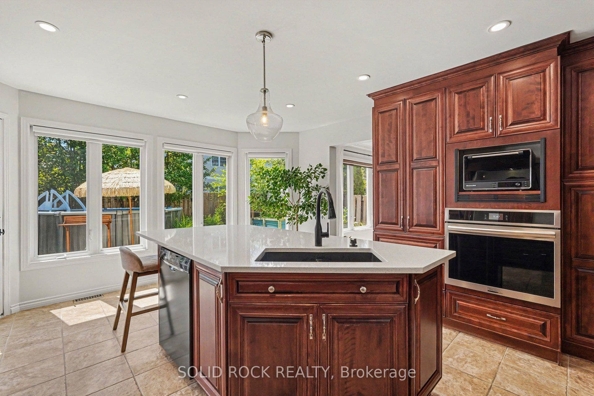 742 Merkley Drive, Orleans - Cumberland And Area, Ottawa ON K4A 2T8 742 Merkley Drive, Orleans - Cumberland And Area, Ottawa ON K4A 2T8
