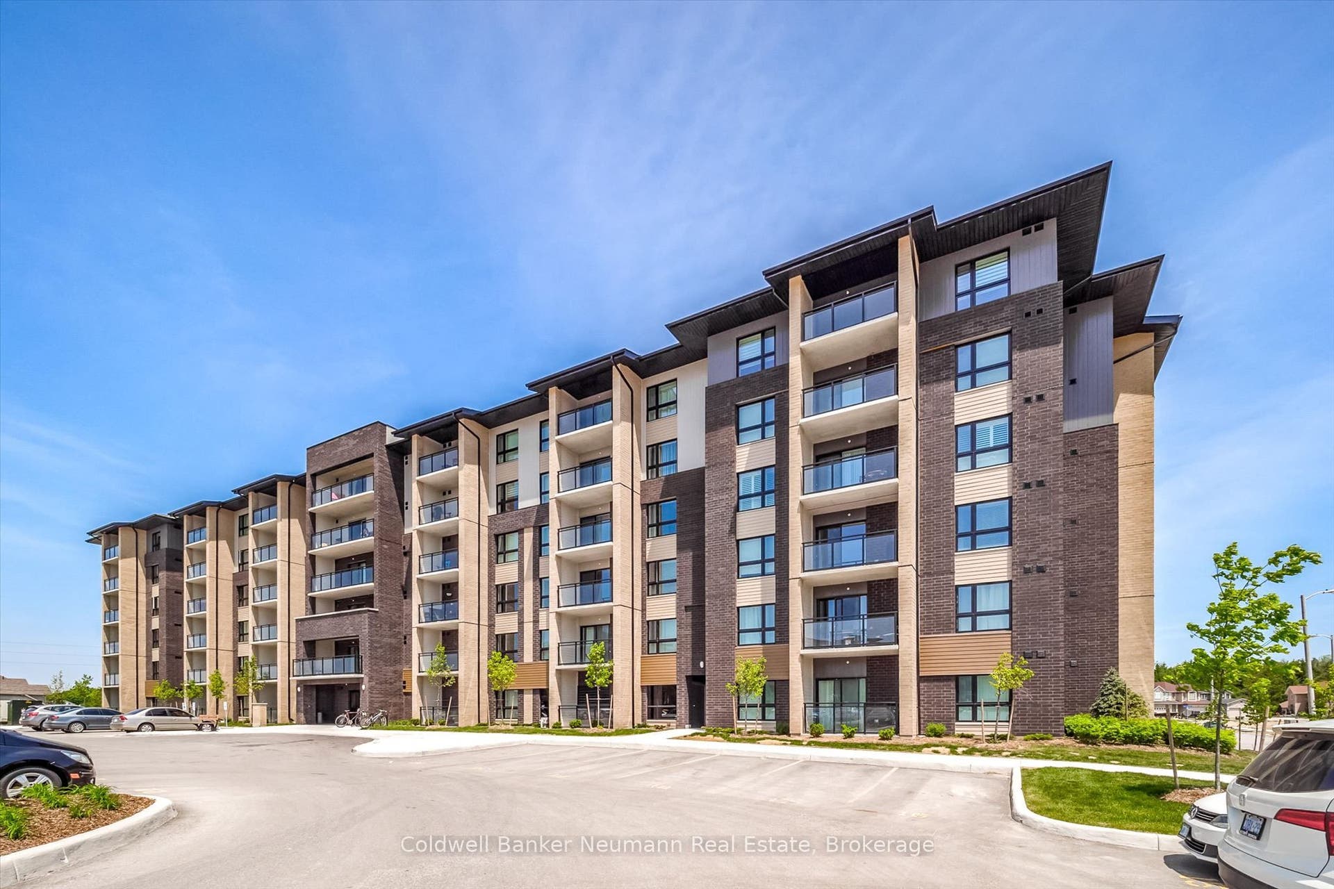 7 Kay Crescent, #106, Guelph, Wellington ON N1L 0P9 7 Kay Crescent, #106, Guelph, Wellington ON N1L 0P9