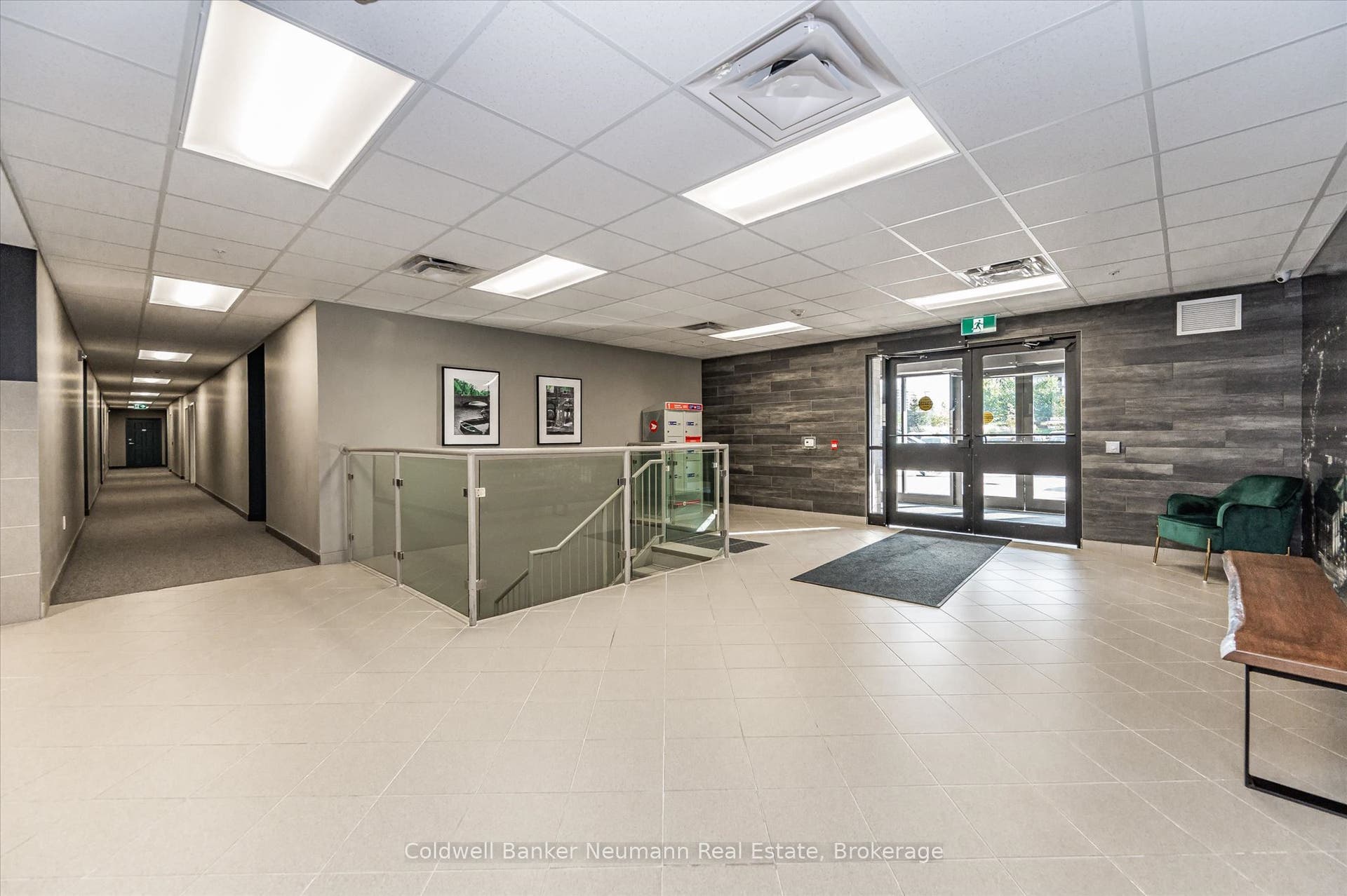 7 Kay Crescent, #106, Guelph, Wellington ON N1L 0P9 7 Kay Crescent, #106, Guelph, Wellington ON N1L 0P9