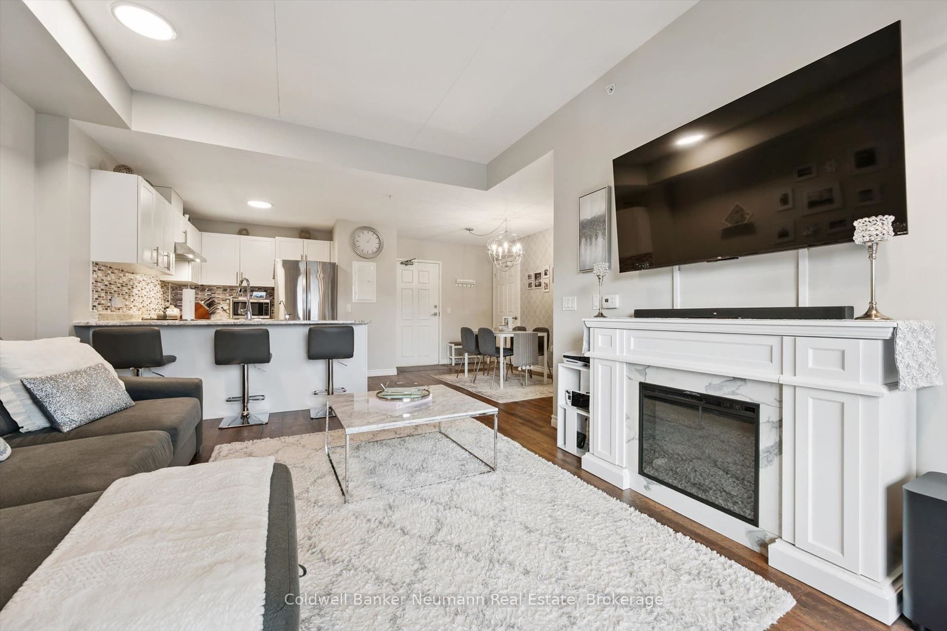 7 Kay Crescent, #106, Guelph, Wellington ON N1L 0P9 7 Kay Crescent, #106, Guelph, Wellington ON N1L 0P9