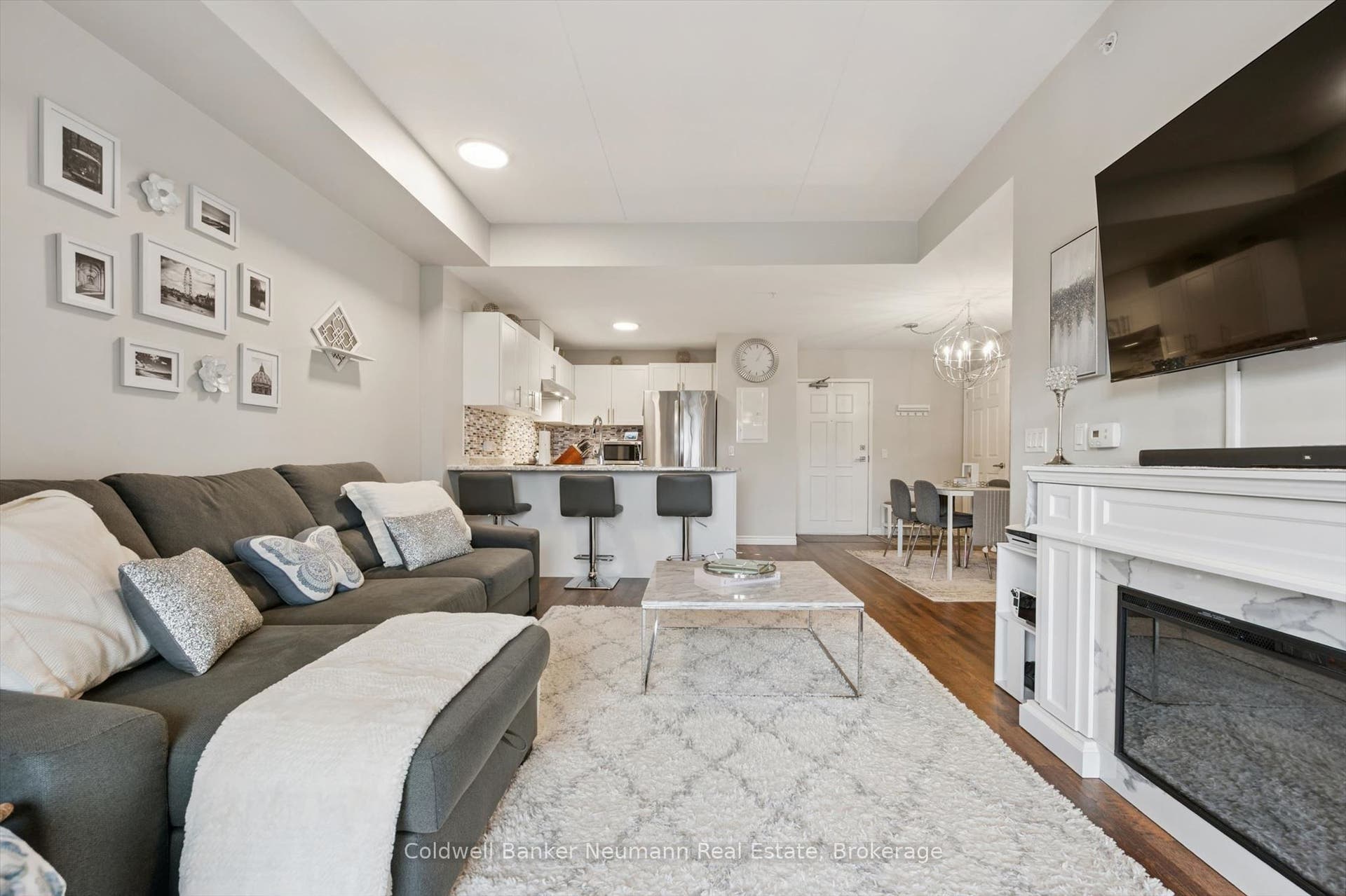7 Kay Crescent, #106, Guelph, Wellington ON N1L 0P9 7 Kay Crescent, #106, Guelph, Wellington ON N1L 0P9