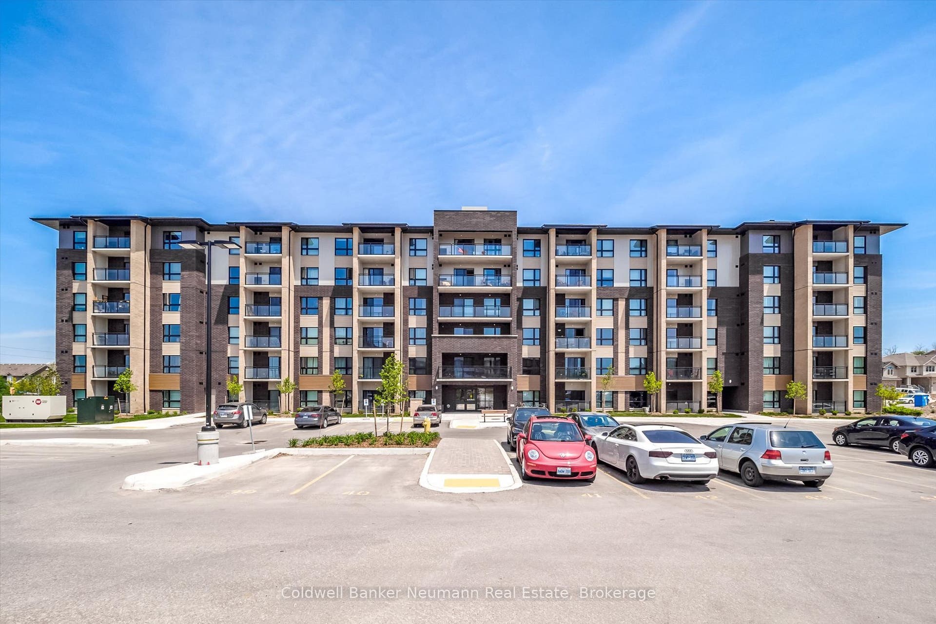 7 Kay Crescent, #106, Guelph, Wellington ON N1L 0P9 7 Kay Crescent, #106, Guelph, Wellington ON N1L 0P9