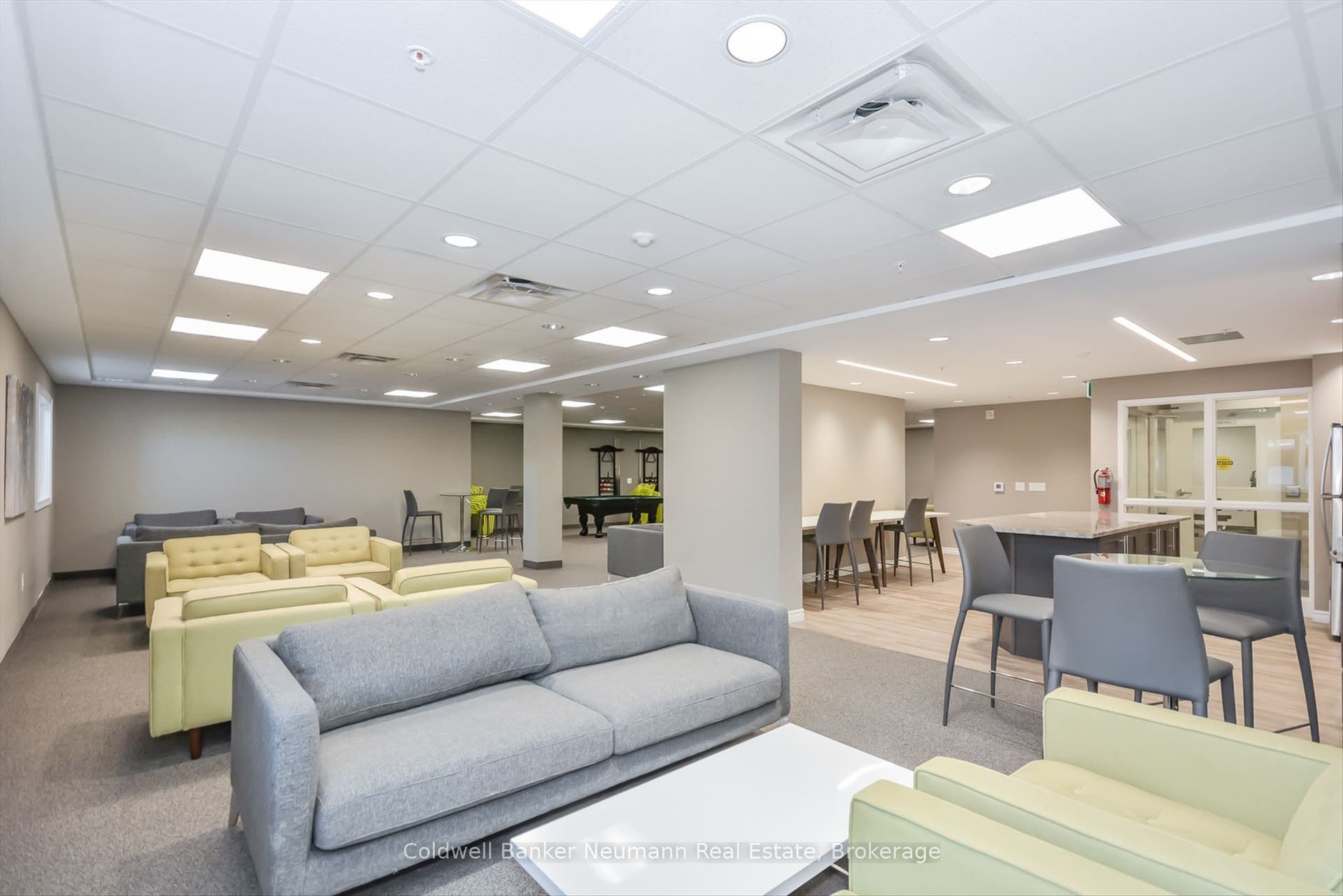 7 Kay Crescent, #106, Guelph, Wellington ON N1L 0P9 7 Kay Crescent, #106, Guelph, Wellington ON N1L 0P9