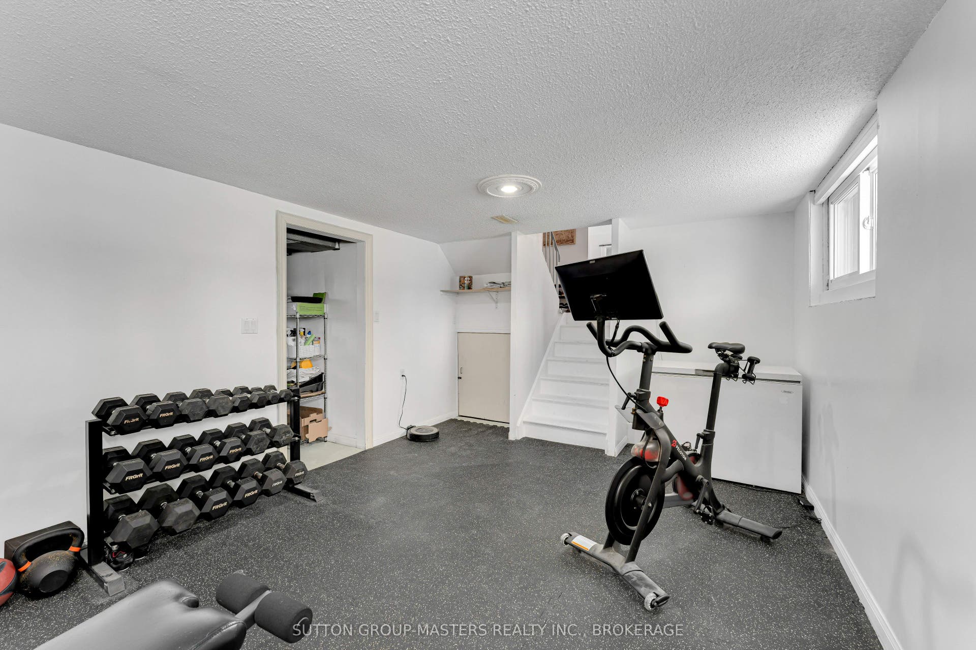 2025 Cole Hill Road, Kingston, Frontenac ON K0H 1S0