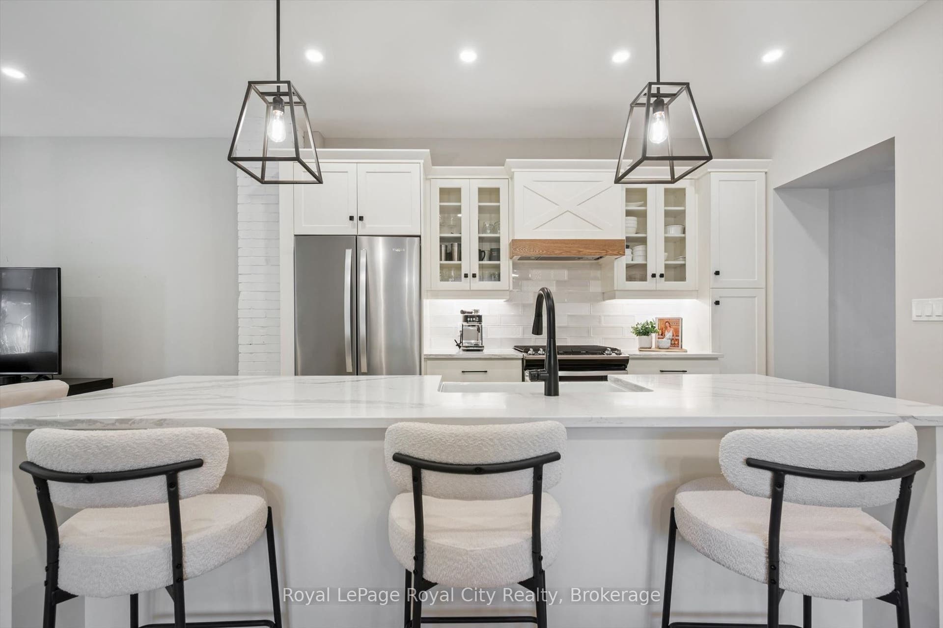 89 Northumberland Street, Guelph, Wellington ON N1H 3A7 89 Northumberland Street, Guelph, Wellington ON N1H 3A7