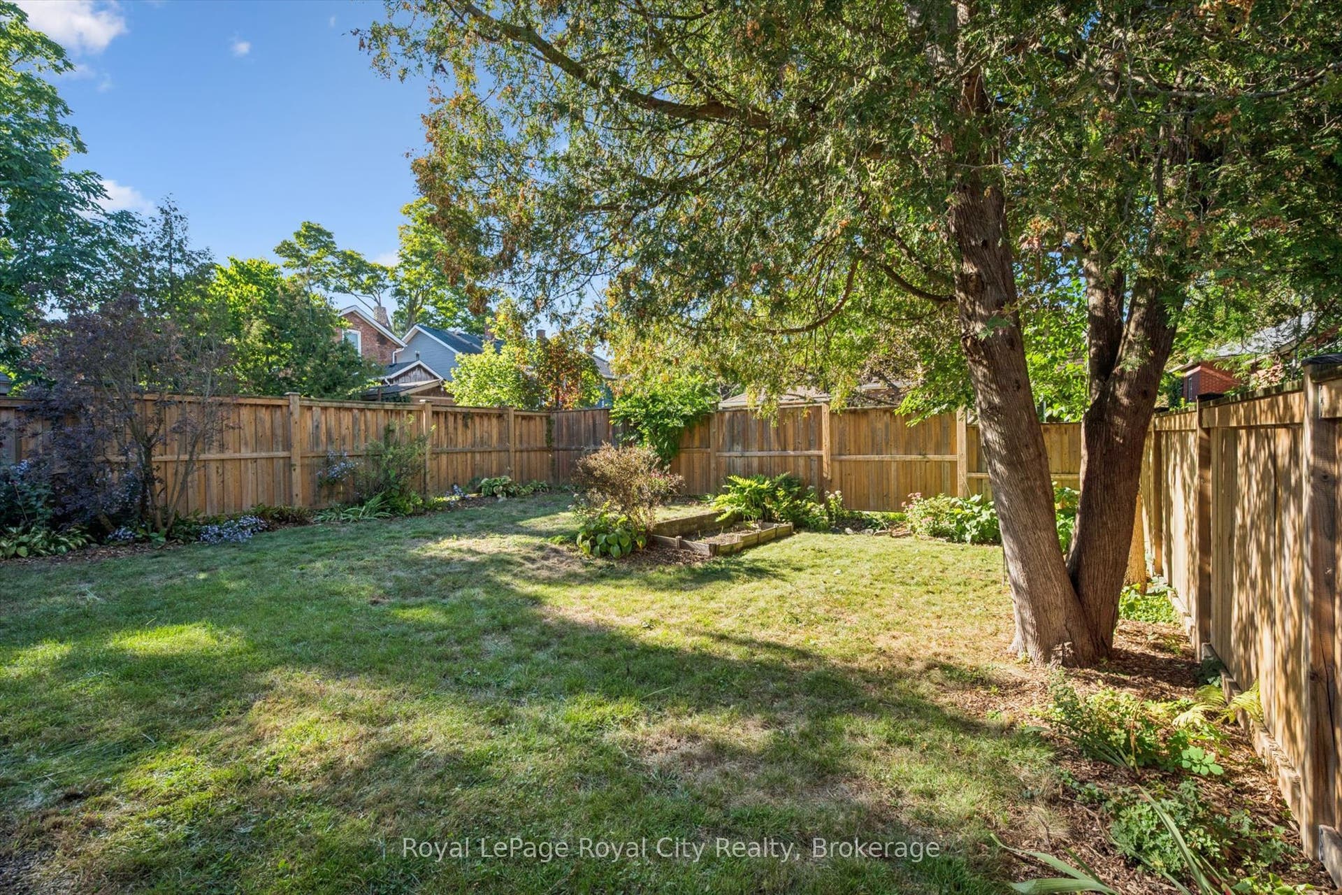89 Northumberland Street, Guelph, Wellington ON N1H 3A7 89 Northumberland Street, Guelph, Wellington ON N1H 3A7