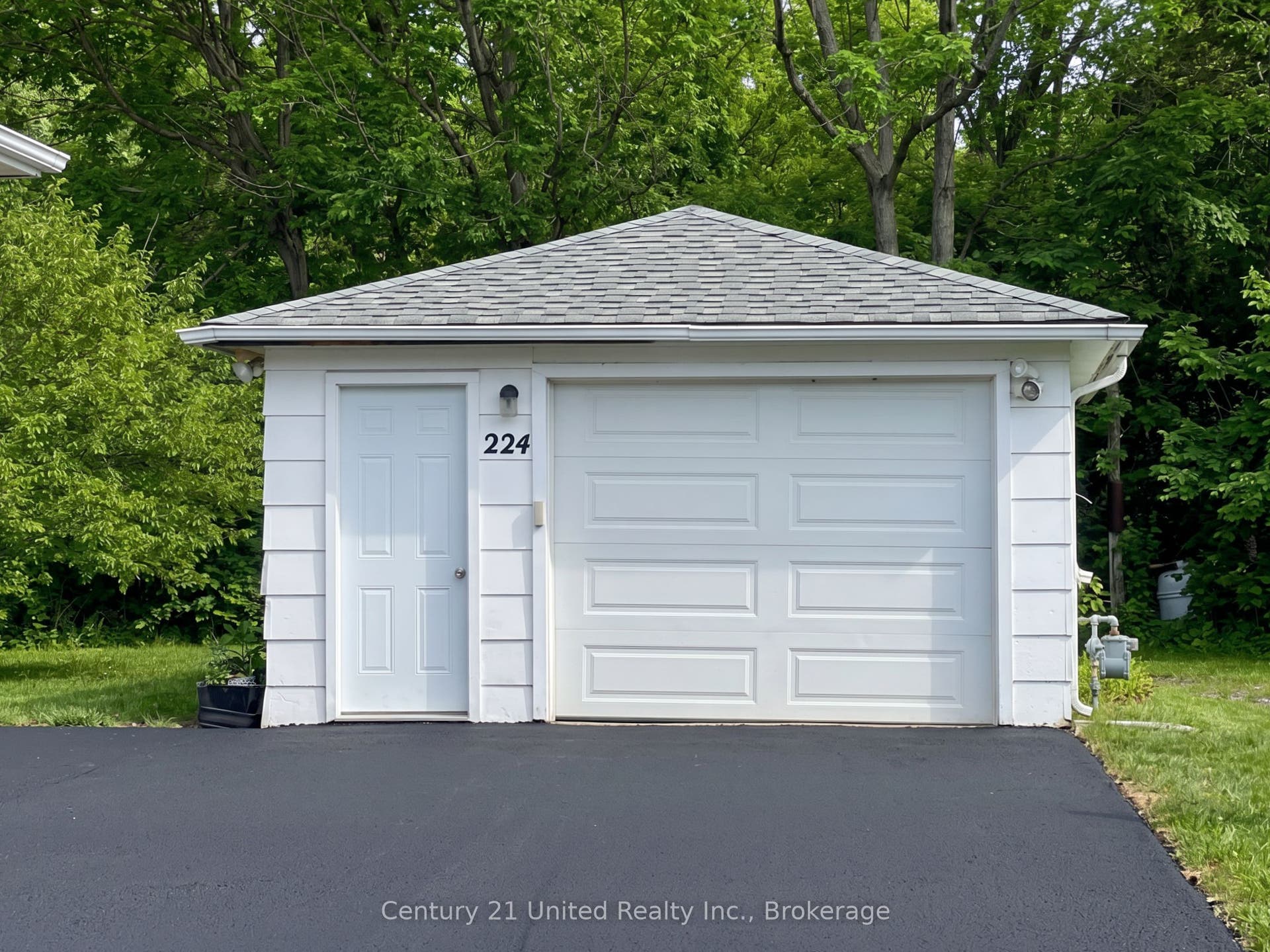 224 Nickerson Drive, Cobourg, Northumberland ON K9A 1A5 224 Nickerson Drive, Cobourg, Northumberland ON K9A 1A5