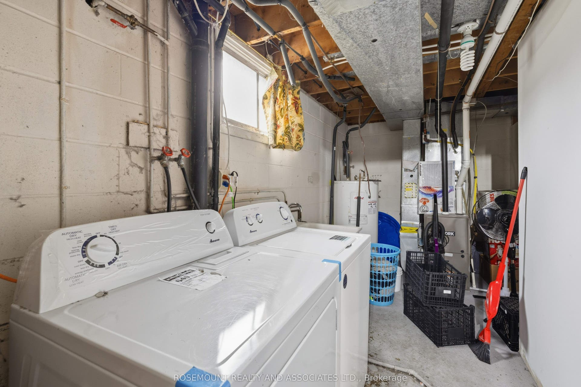 287 Sutherland Drive, Kingston, Frontenac ON K7K 5Y6 Laundry Room