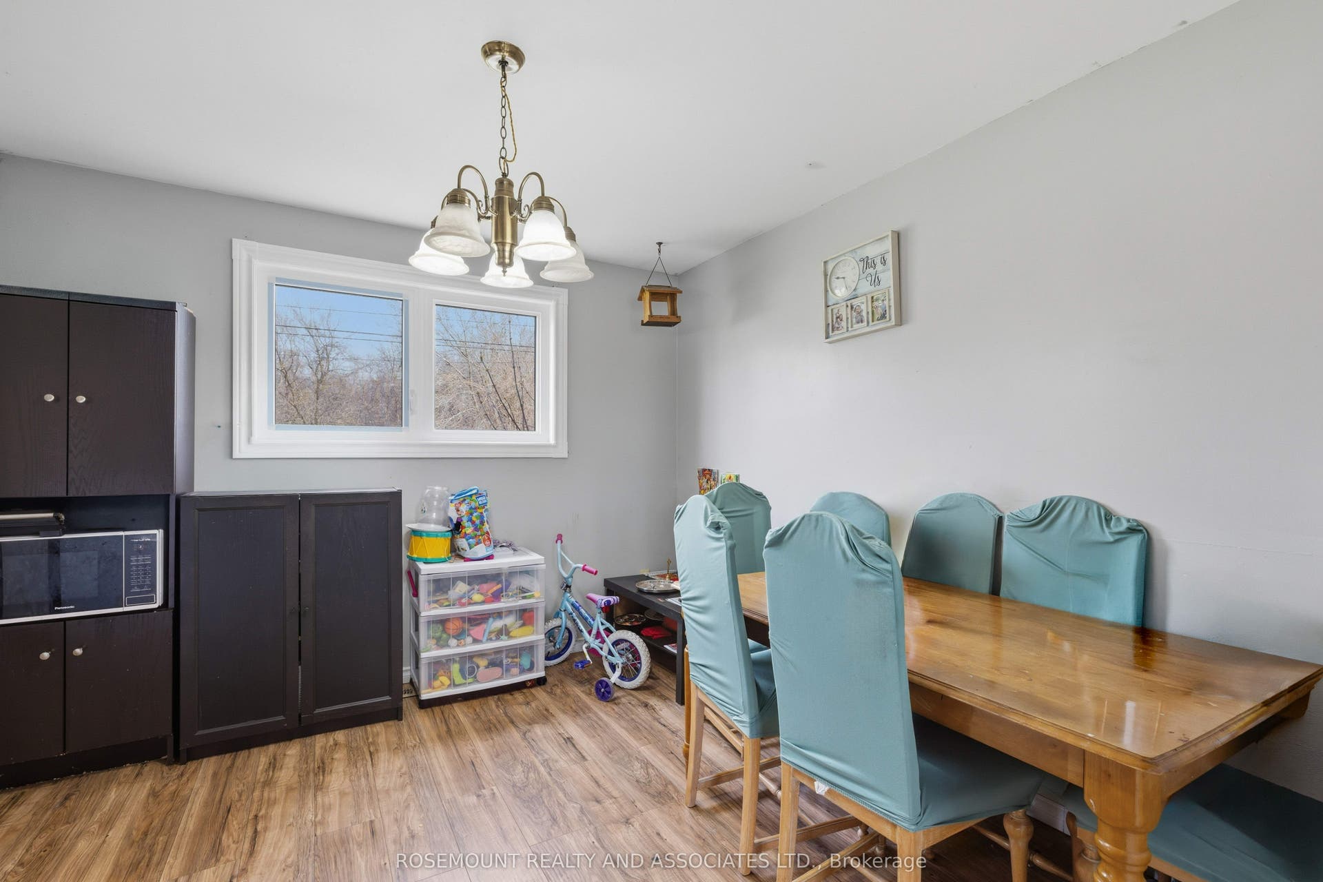 287 Sutherland Drive, Kingston, Frontenac ON K7K 5Y6 Dining Room