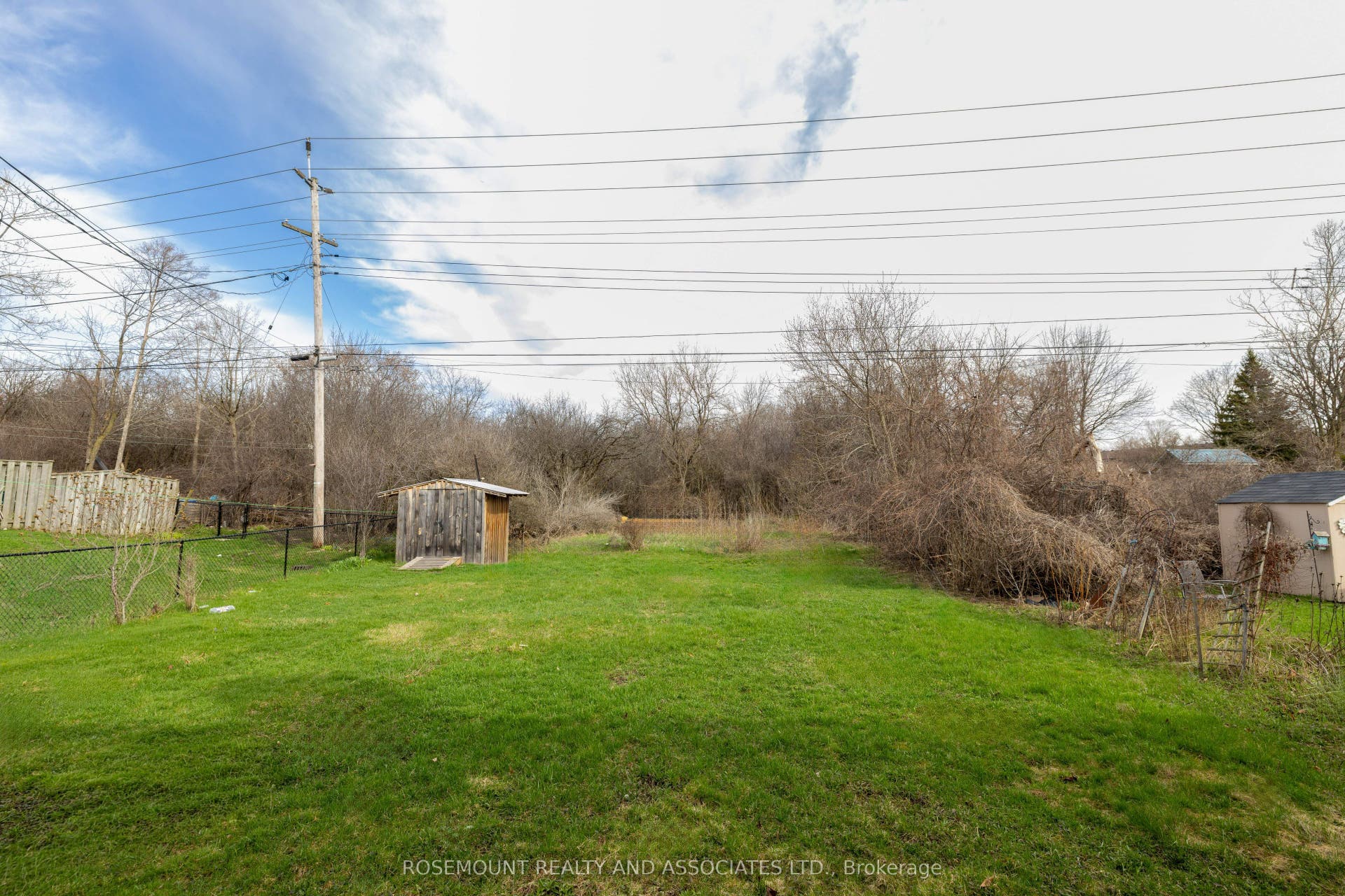 287 Sutherland Drive, Kingston, Frontenac ON K7K 5Y6 Backyard