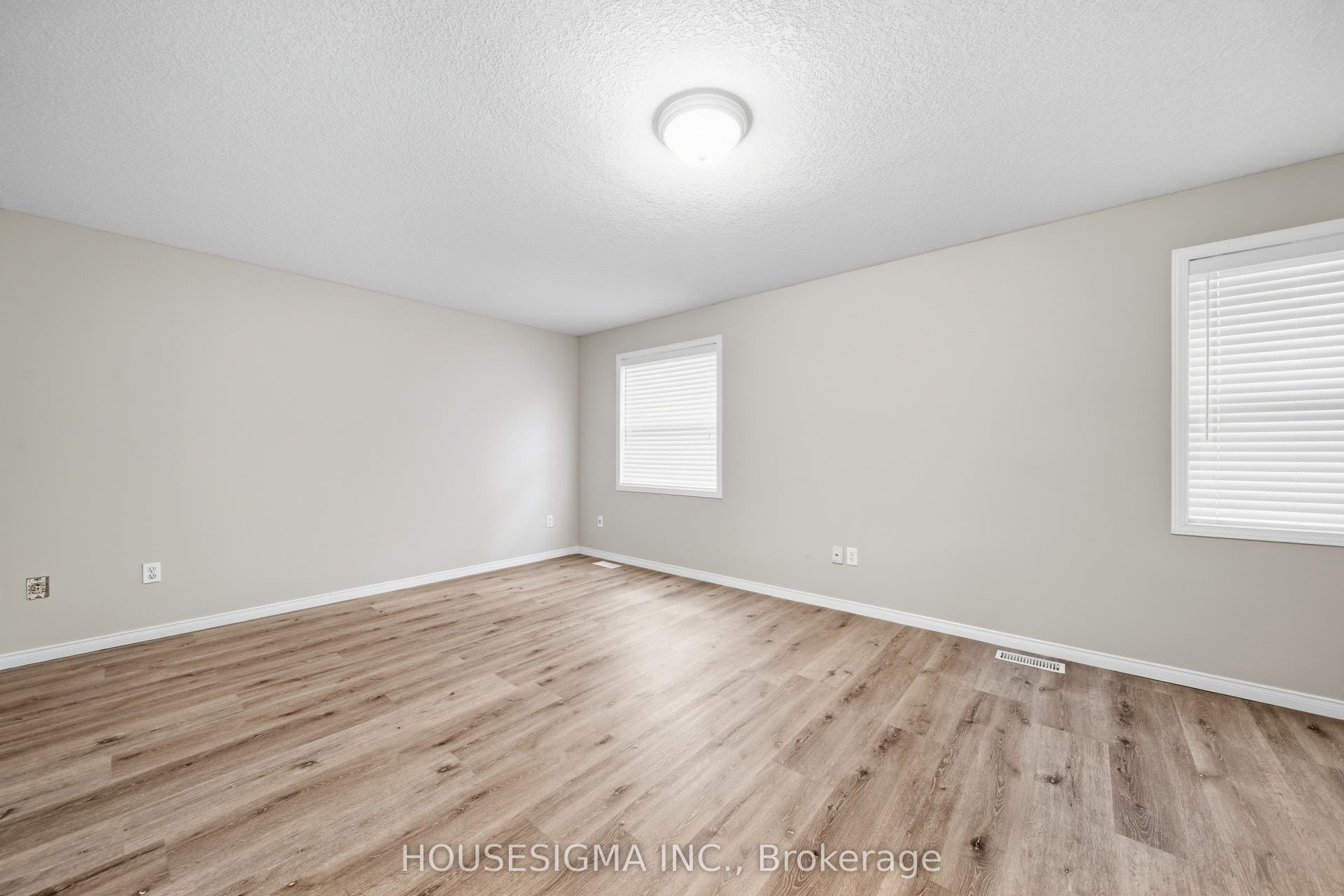 437 Beaver Creek Road, Waterloo, Waterloo ON N2V 2J8 437 Beaver Creek Road, Waterloo, Waterloo ON N2V 2J8