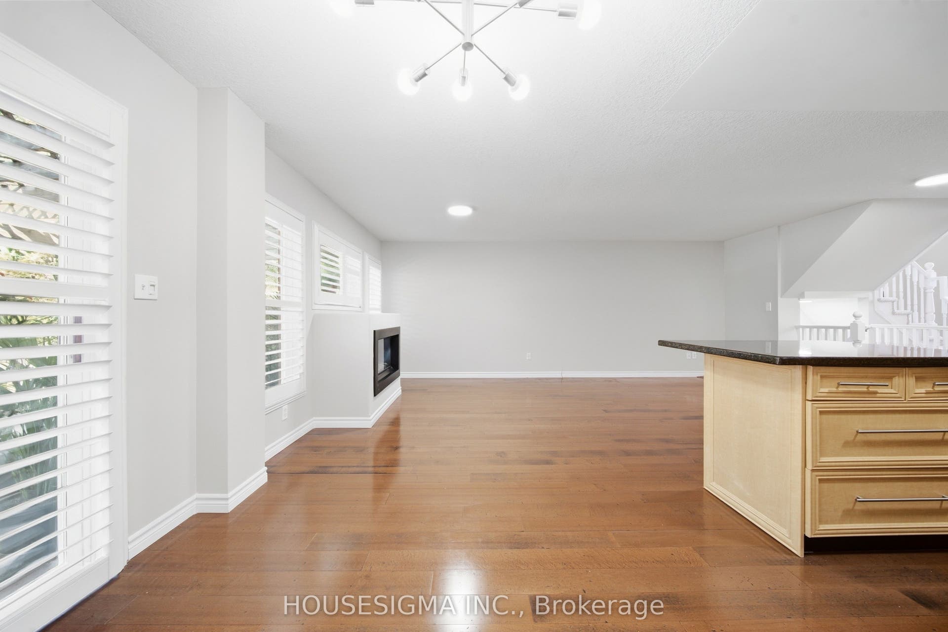 437 Beaver Creek Road, Waterloo, Waterloo ON N2V 2J8 437 Beaver Creek Road, Waterloo, Waterloo ON N2V 2J8