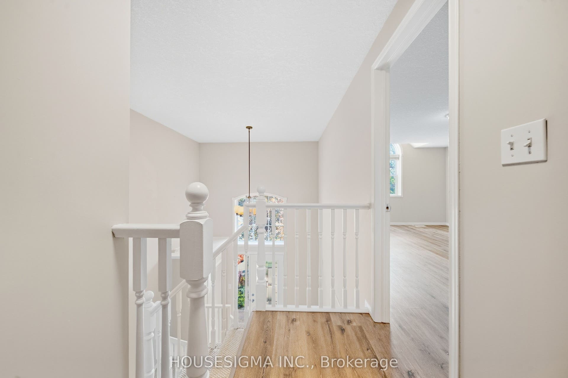 437 Beaver Creek Road, Waterloo, Waterloo ON N2V 2J8 437 Beaver Creek Road, Waterloo, Waterloo ON N2V 2J8